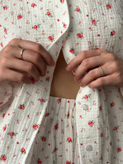 Muslin Suit with round neck flower