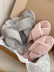 Women's slippers HS-LUX fur cross pink