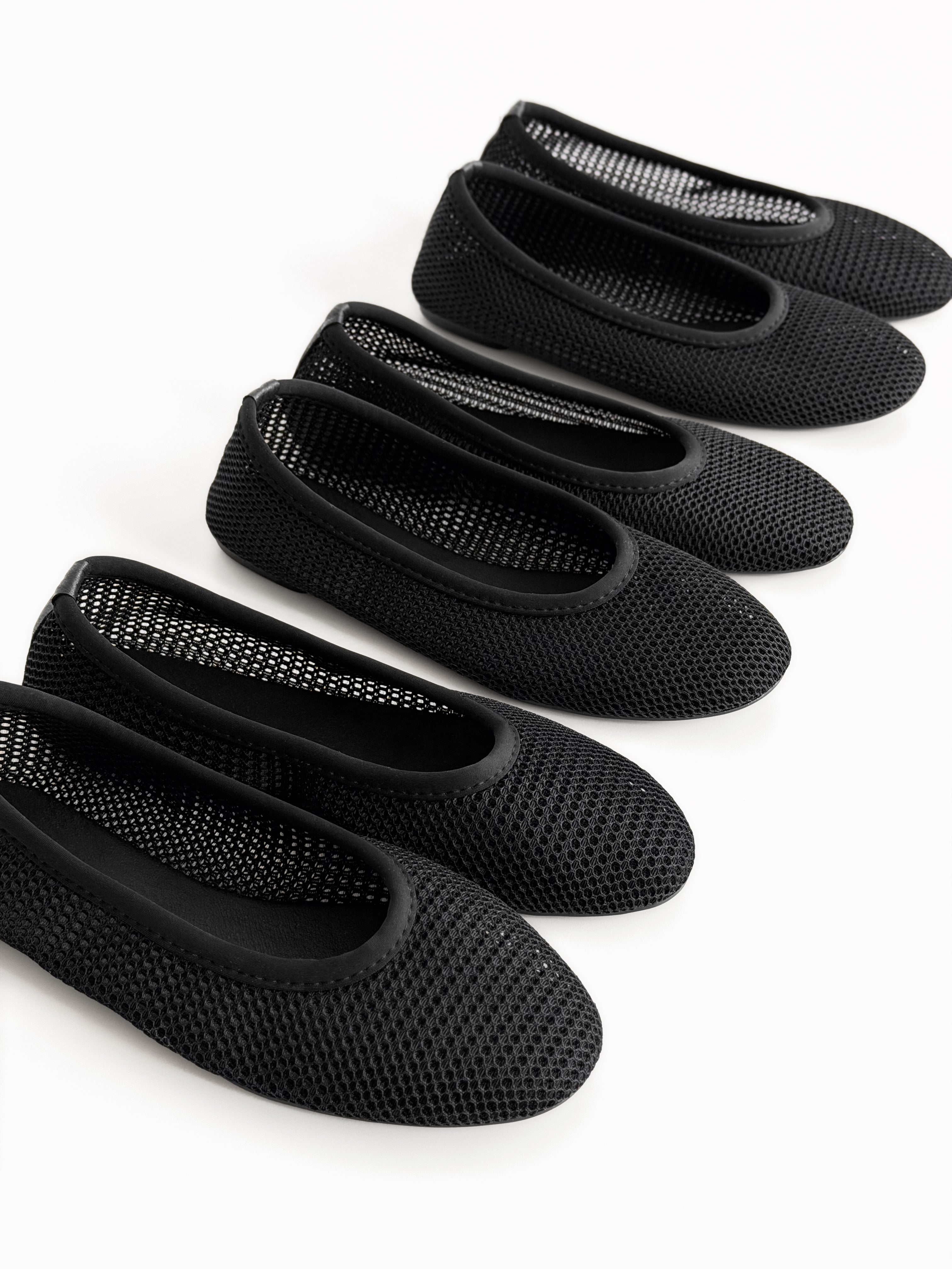 Women's ballet flats, mesh, black with PVC diving trim