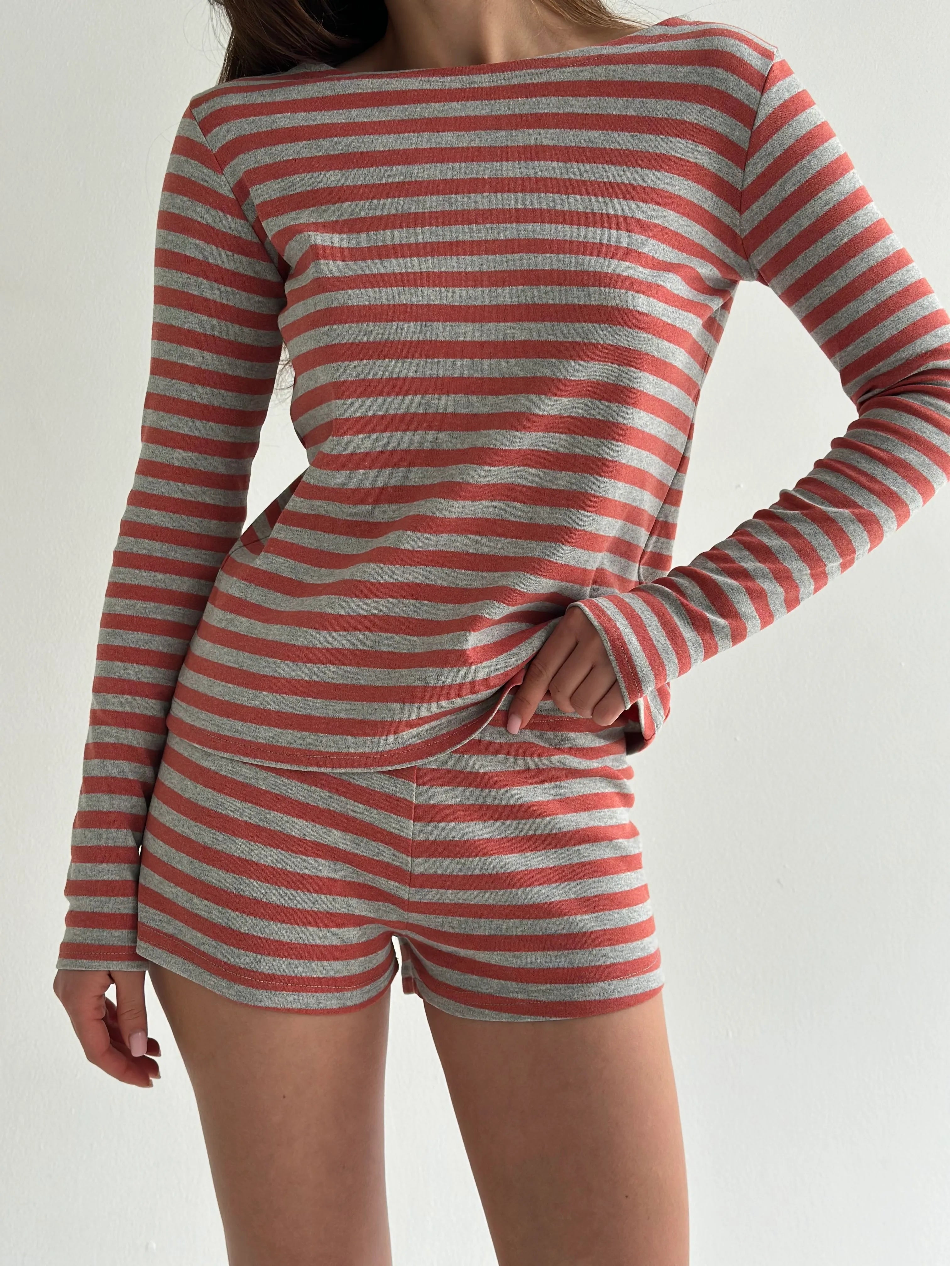 Striped Knitwear Long Sleeve and Mini Shorts Suit Grey/Terracotta