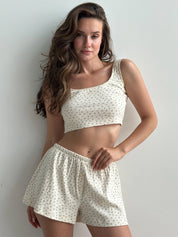 Ribbed shorts with a blue flower