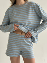 Striped knitwear Oversized long-sleeved suit and shorts gray/light blue