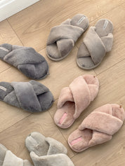 Women's slippers HS-LUX fur cross pink