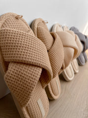 Women's slippers HS-VL waffle milk