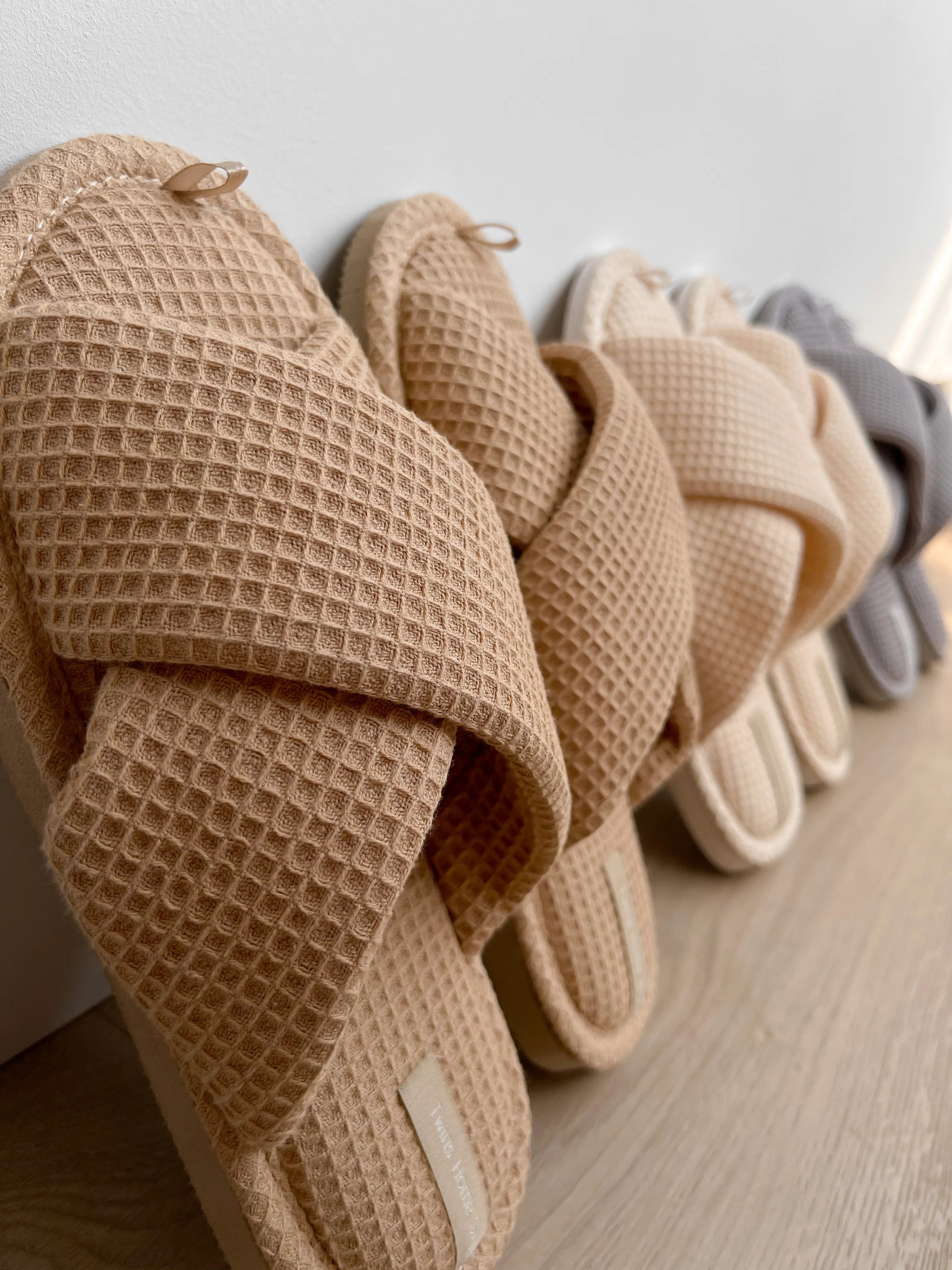 Women's slippers HS-VL waffle cappuccino