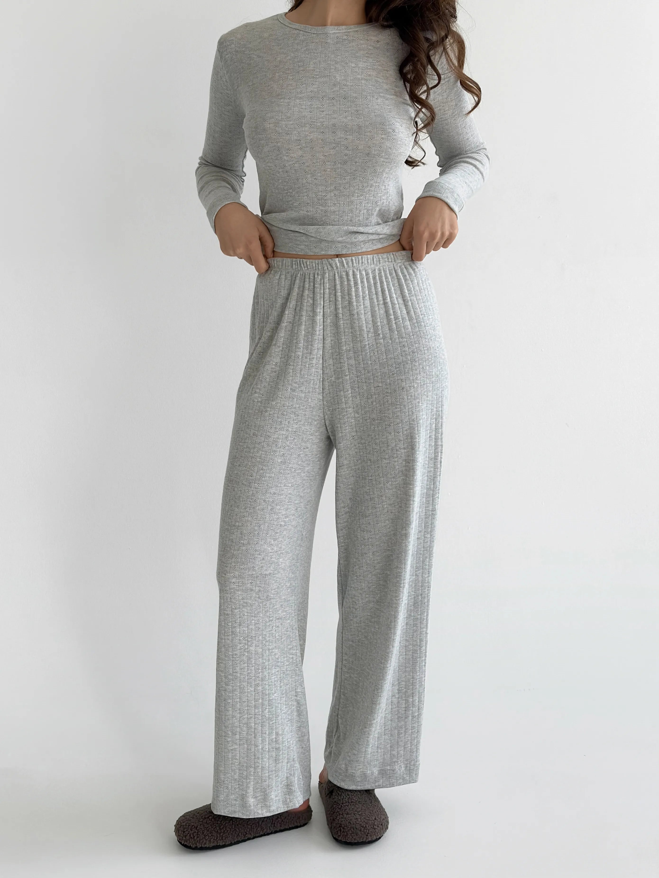 Ribana knitted suit, wide pants and long sleeves, light gray