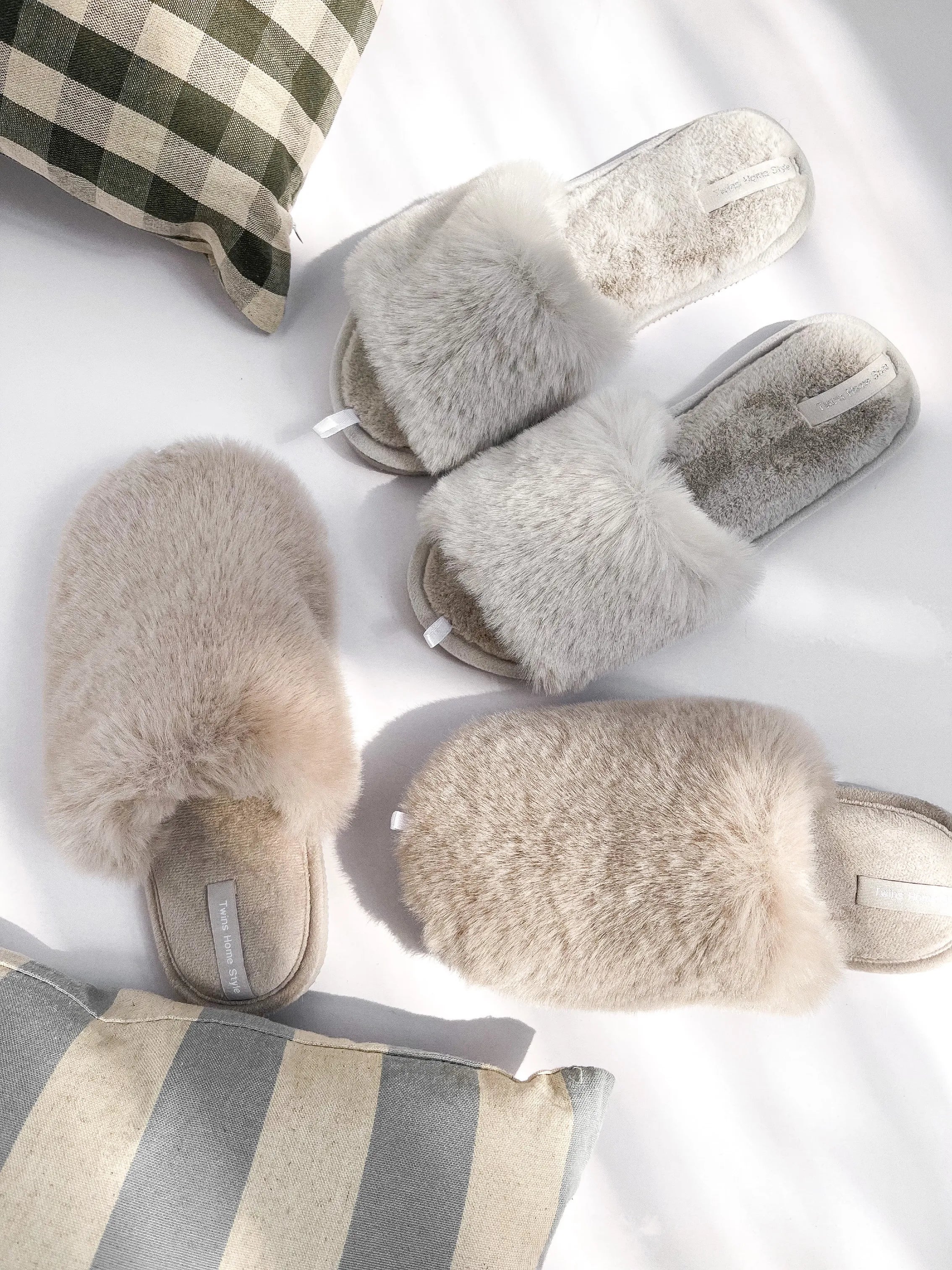 Women's slippers HS-LUX fur closed gray