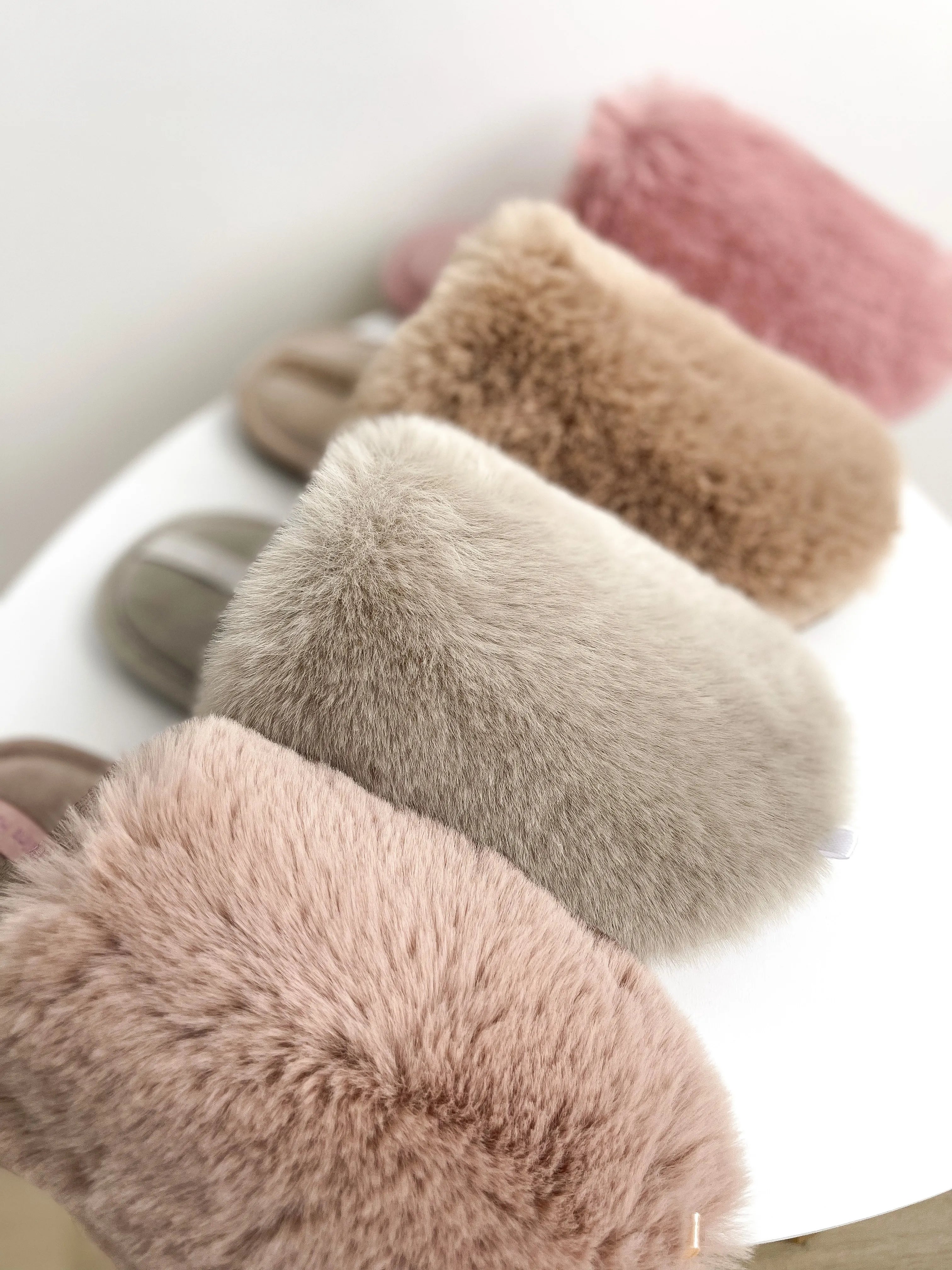 Women's slippers HS-LUX fur closed gray