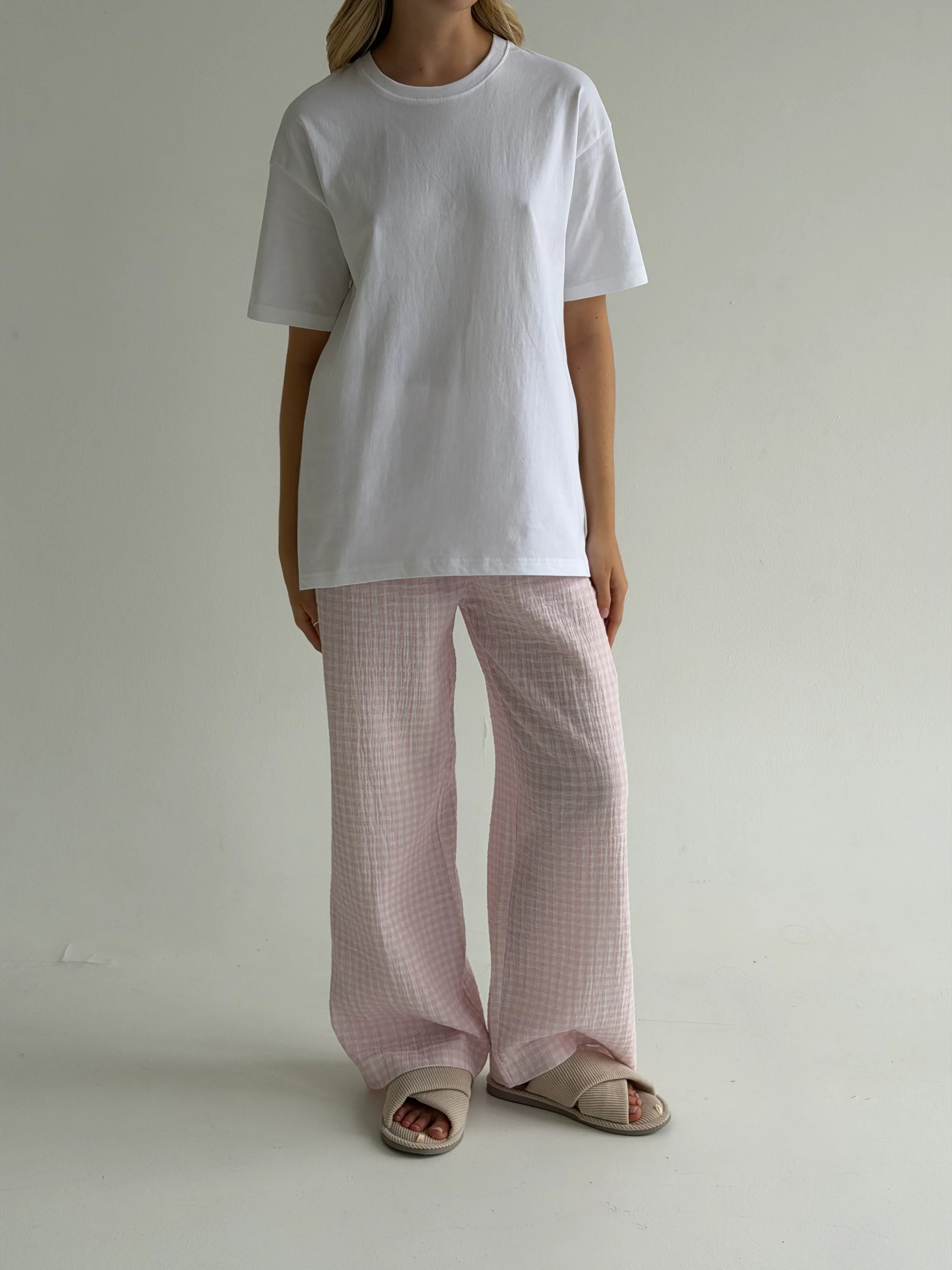 Set of jersey t-shirt and muslin pants, pink check on milky