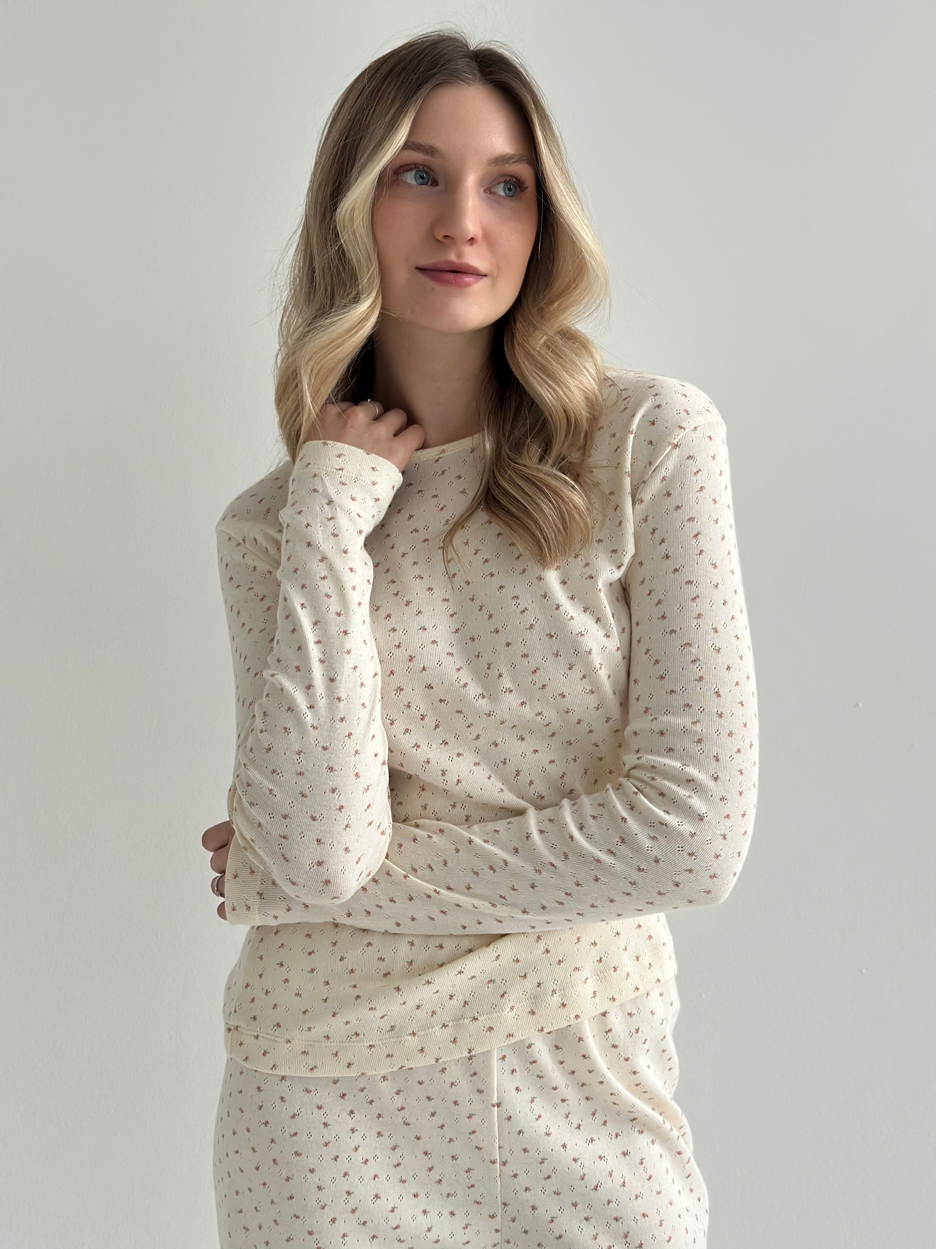 Ribana knitted suit, wide pants and long sleeves, milky rose