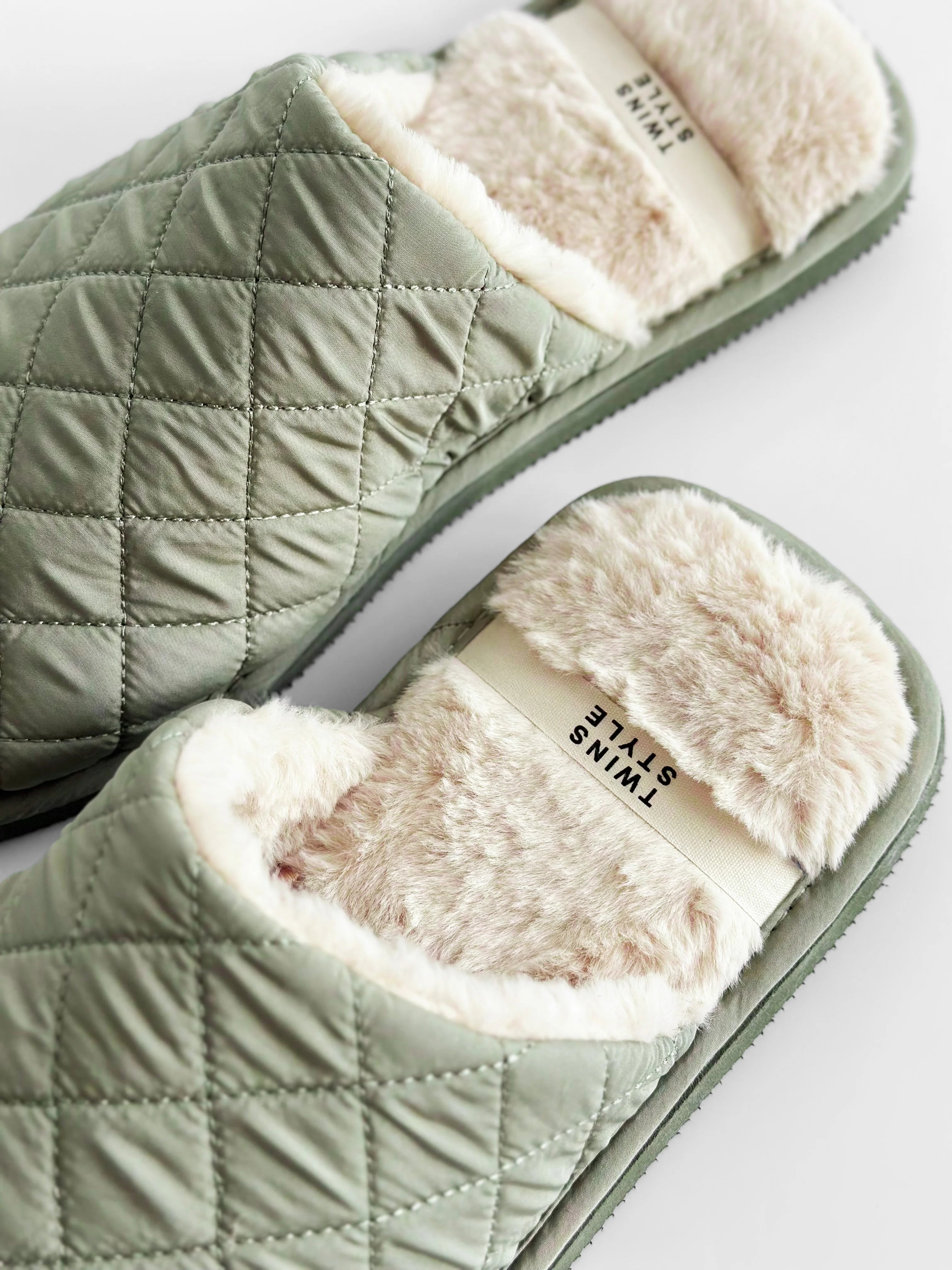 Men's slippers HS-LUX quilted khaki