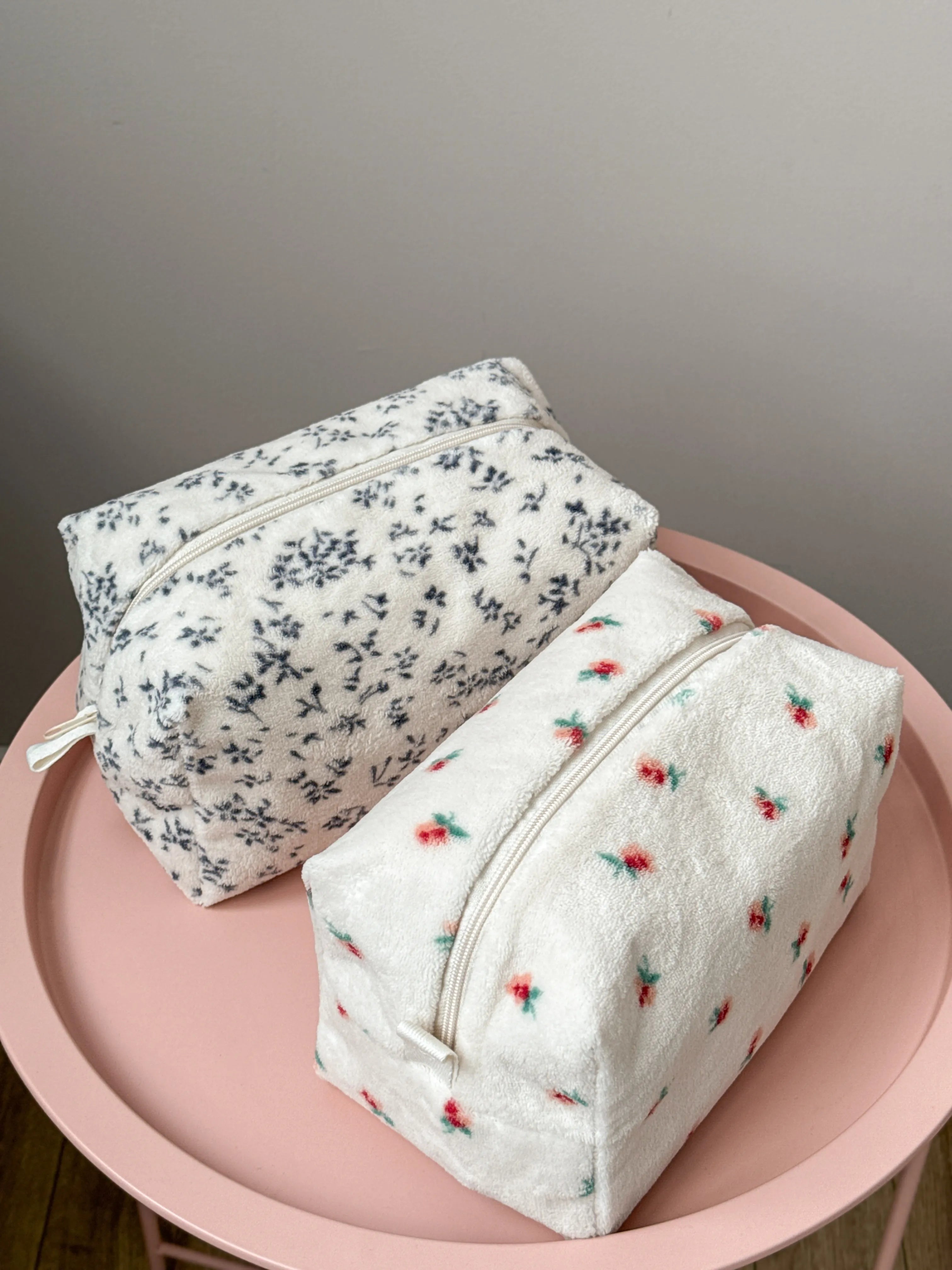 Fluffy medium square white cosmetic bag with red flower