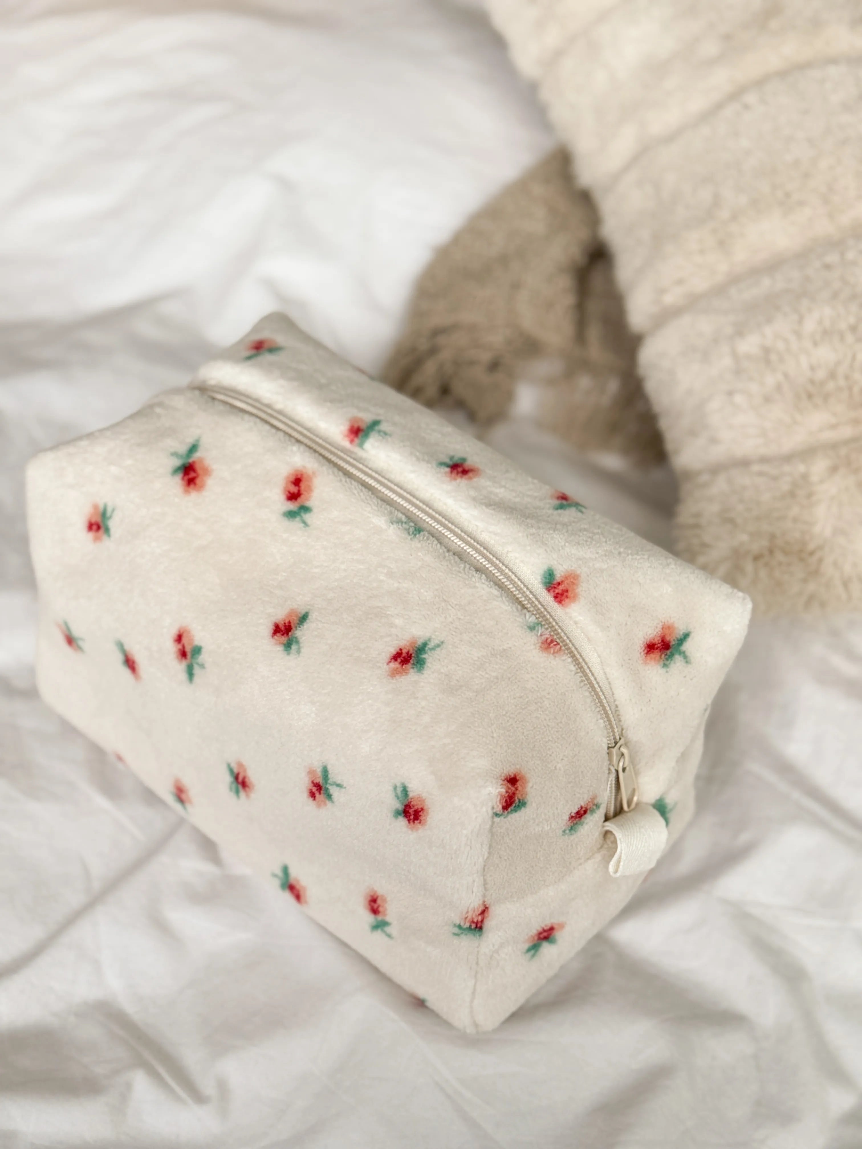 Fluffy medium square white cosmetic bag with red flower