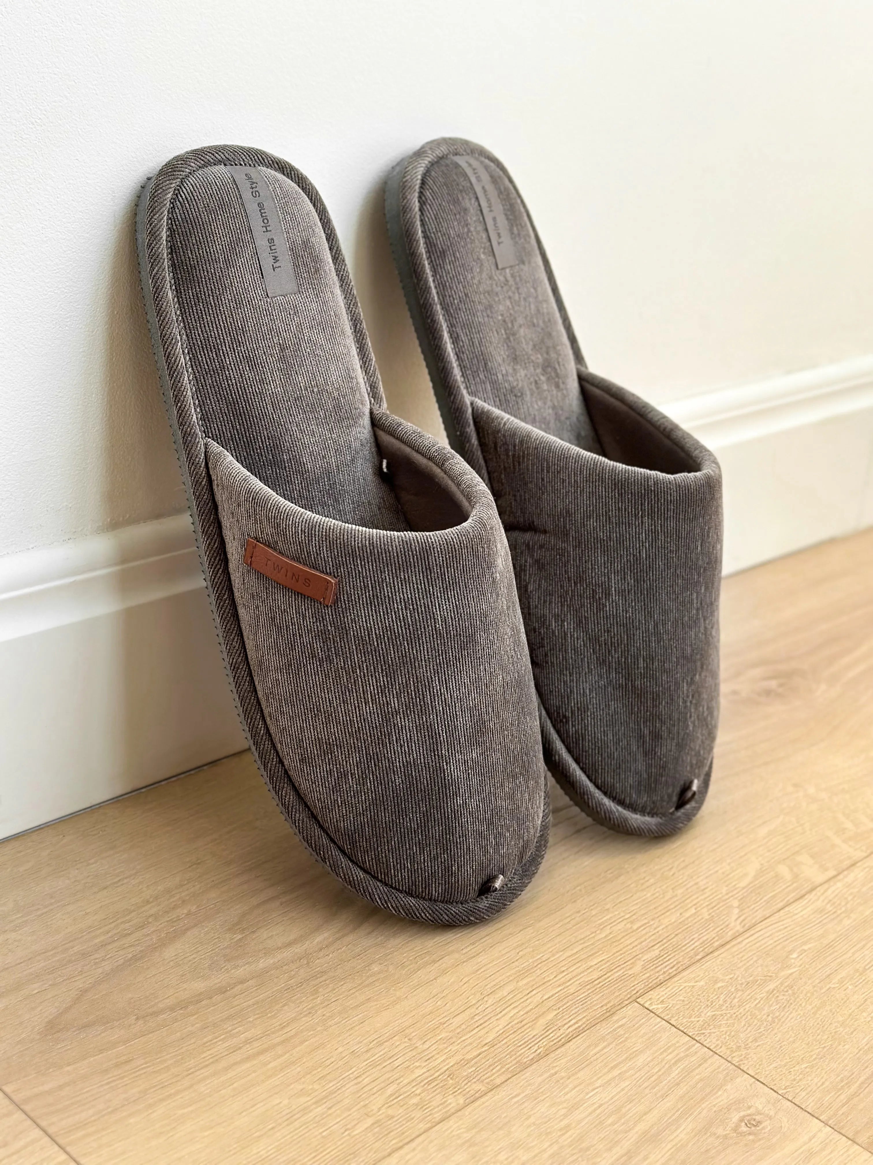 Men’s House Slippers HS-OZ, Velveteen Gray