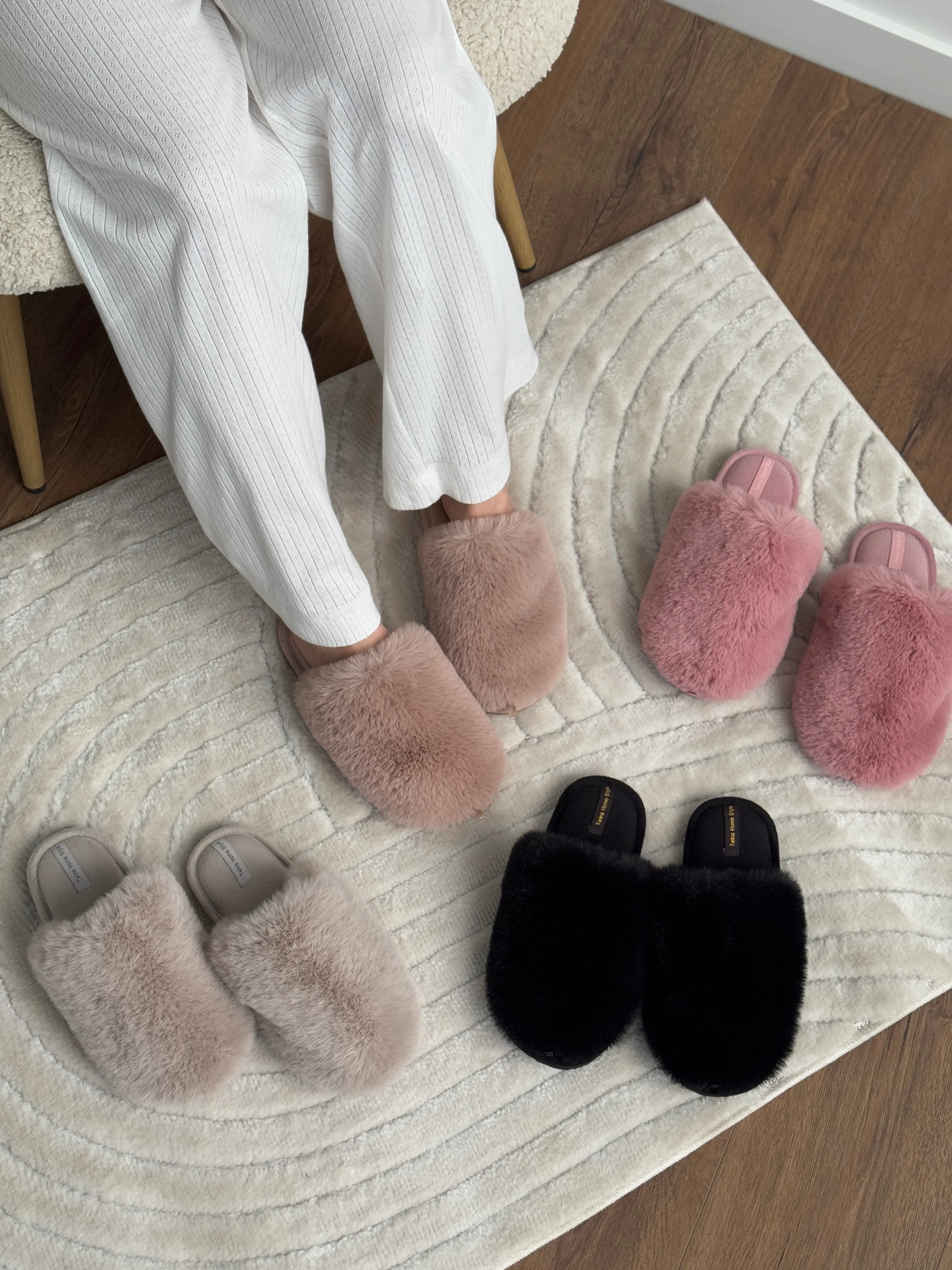 Women's slippers HS-LUX fur closed gray