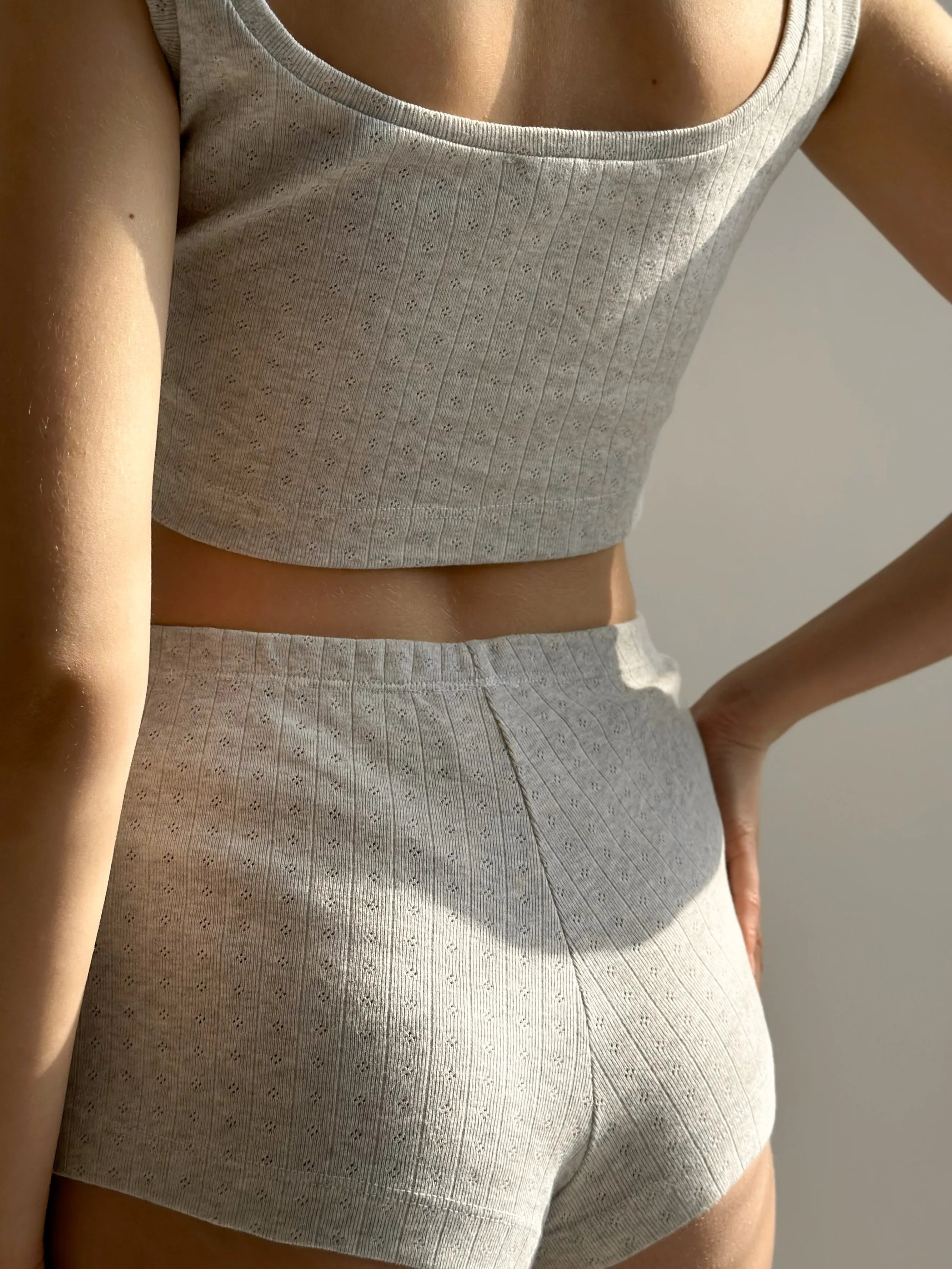 Ribbed top mini light gray