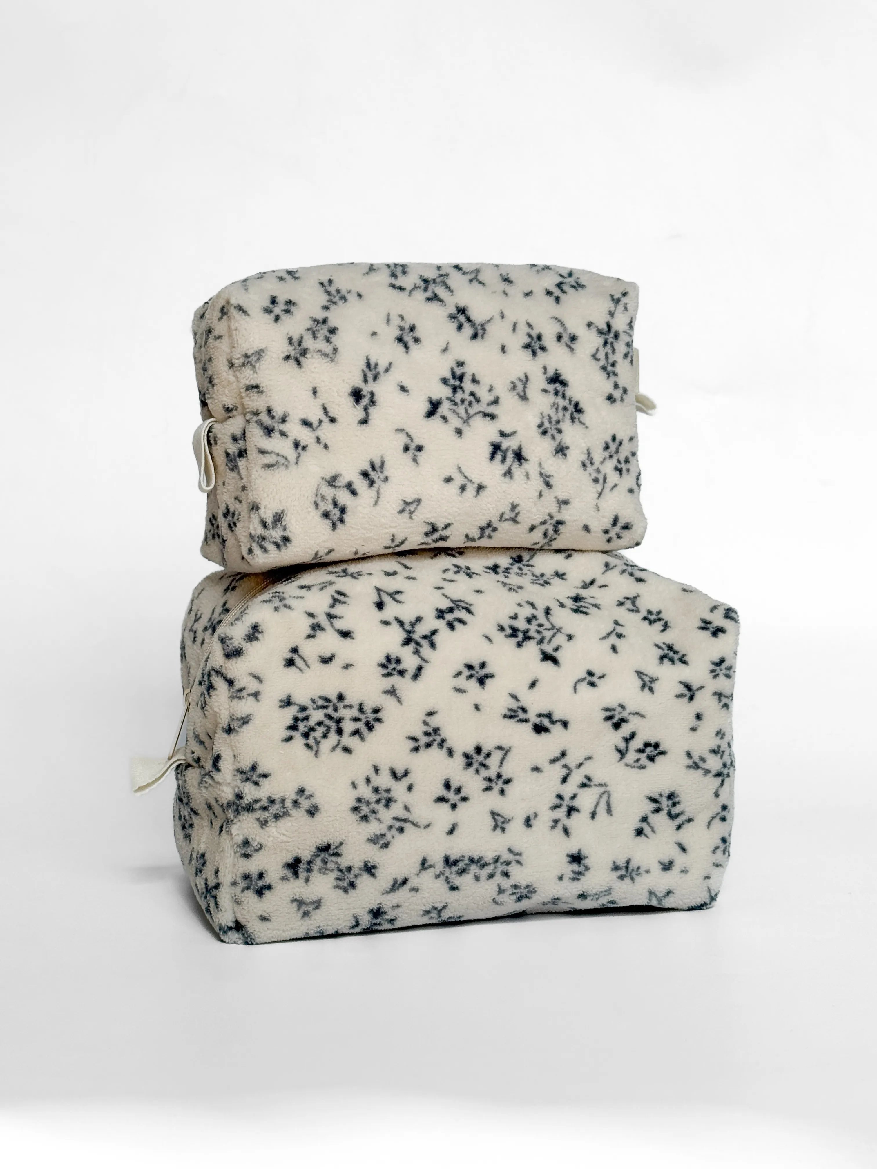 Fluffy cosmetic bag, small square, white with a blue flower