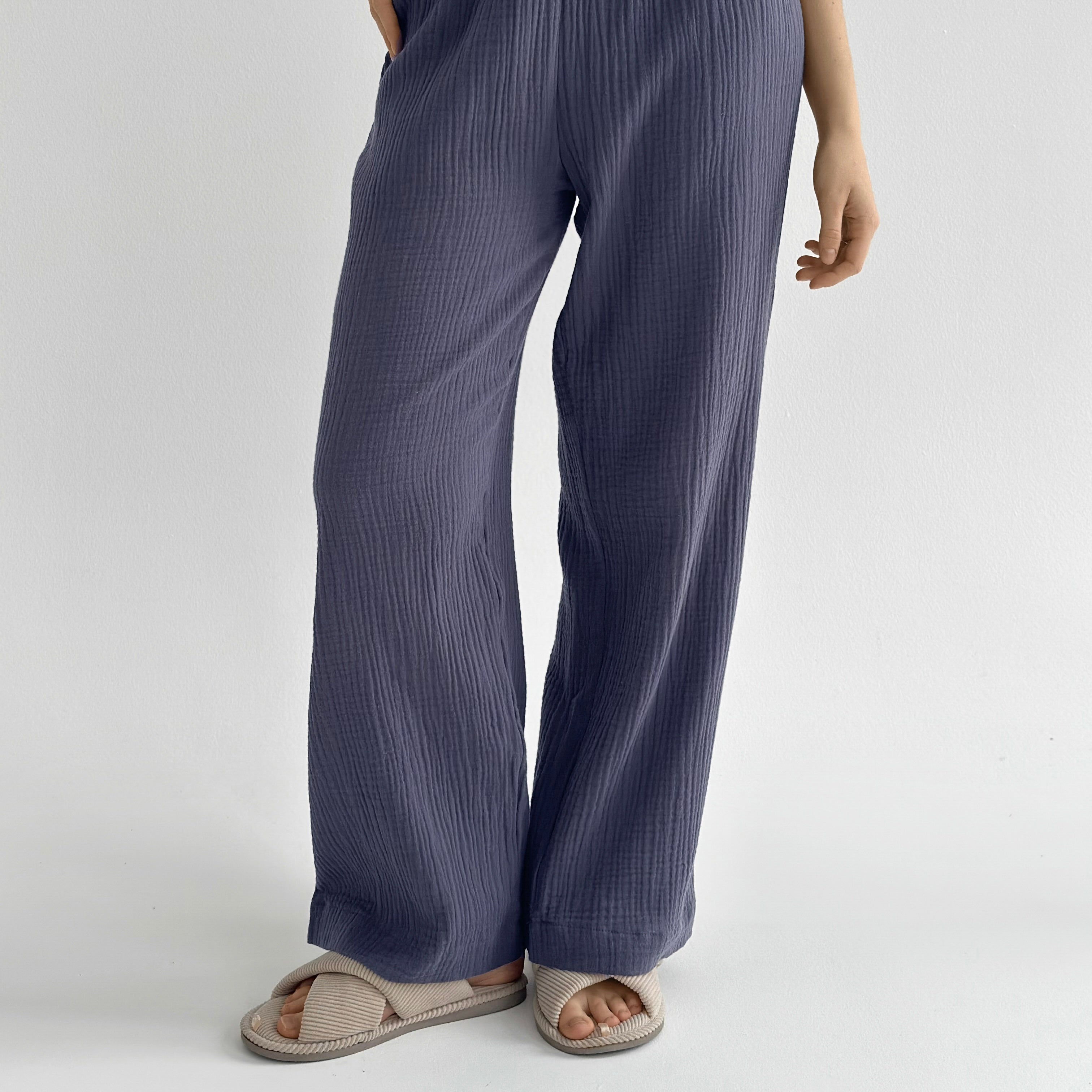 Muslin Pants Mono light blue 2-ply.