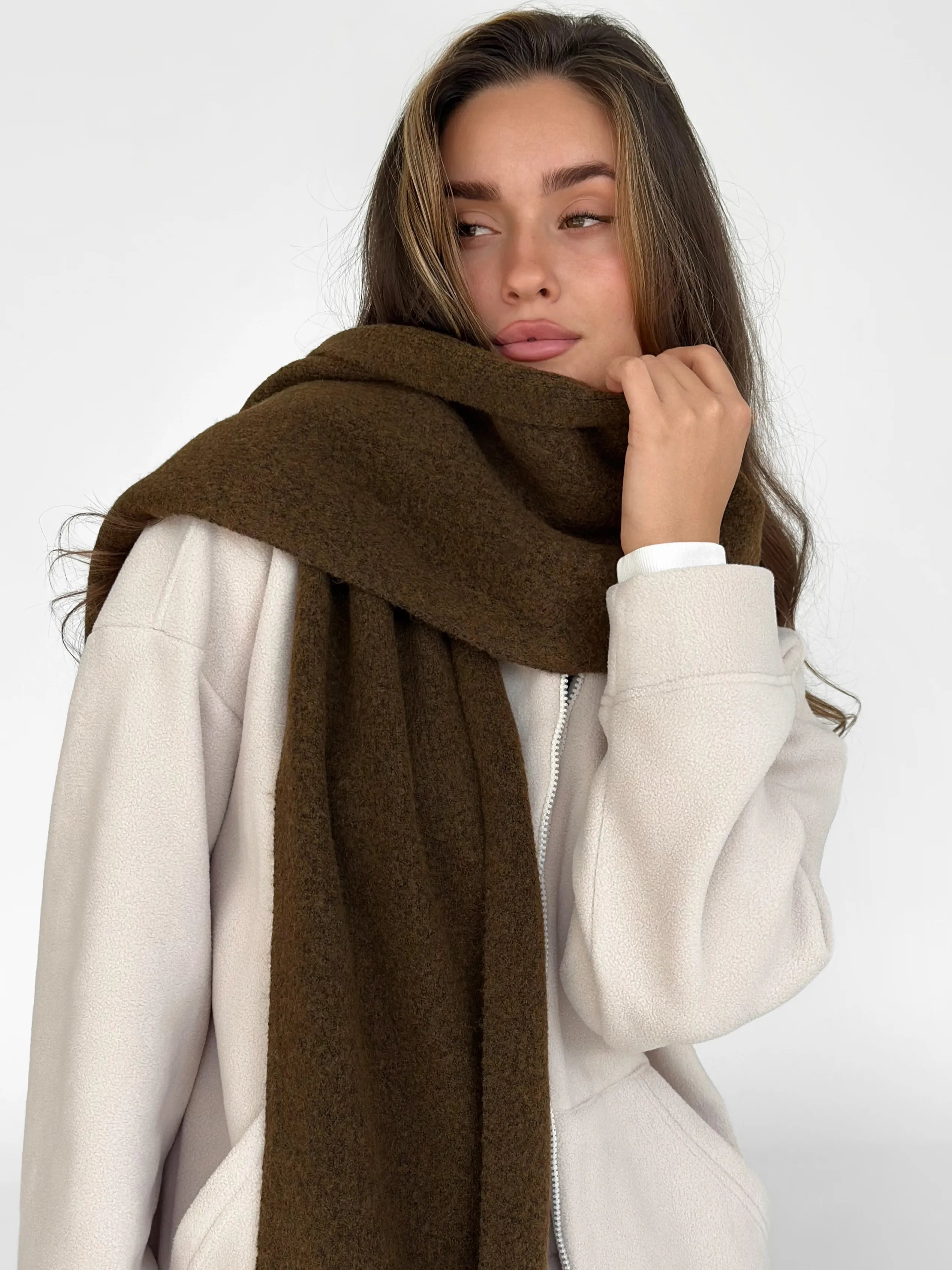Knitted chocolate scarf