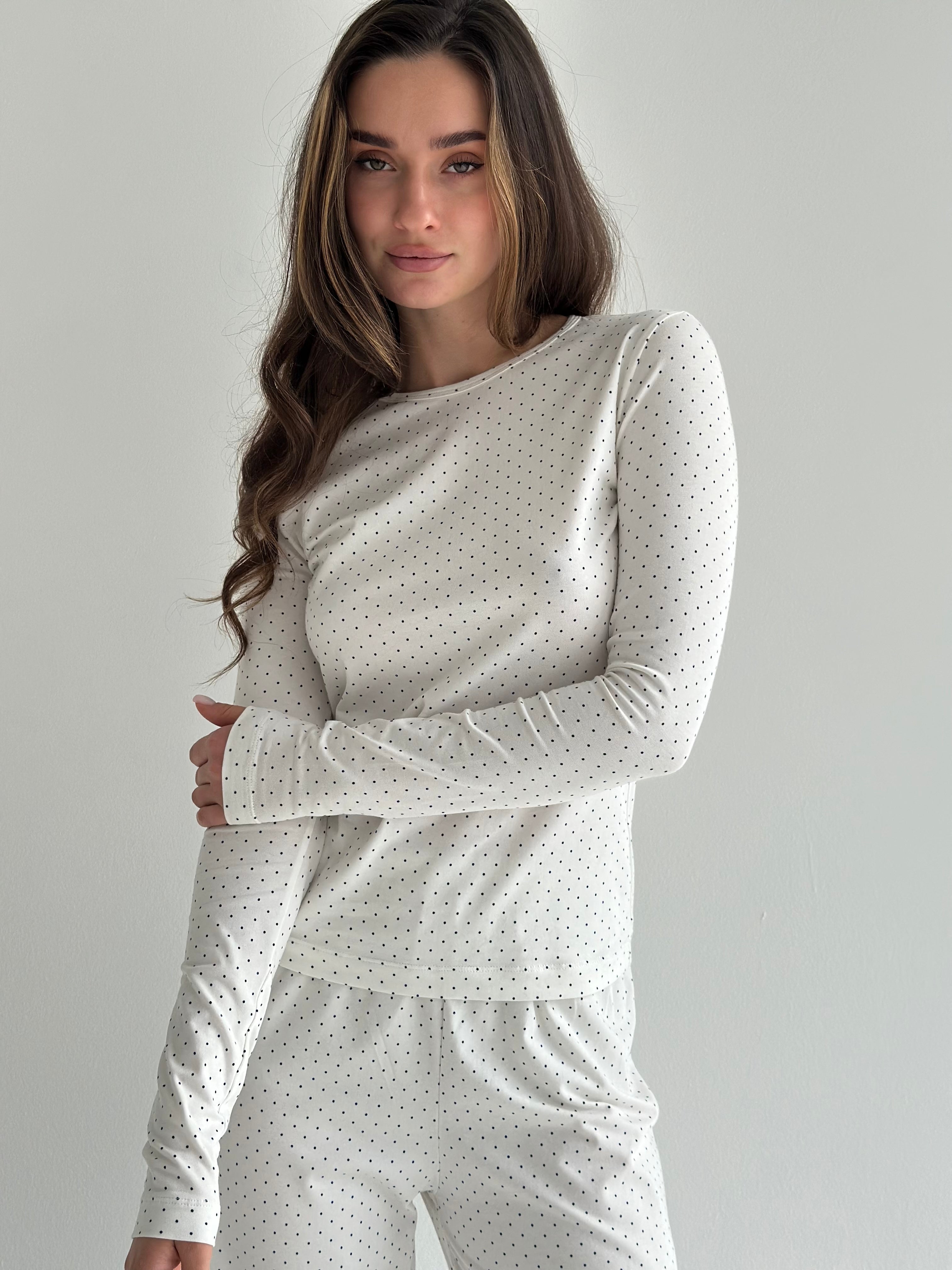 Knitwear set of pants and long sleeves, polka dots, blue on white