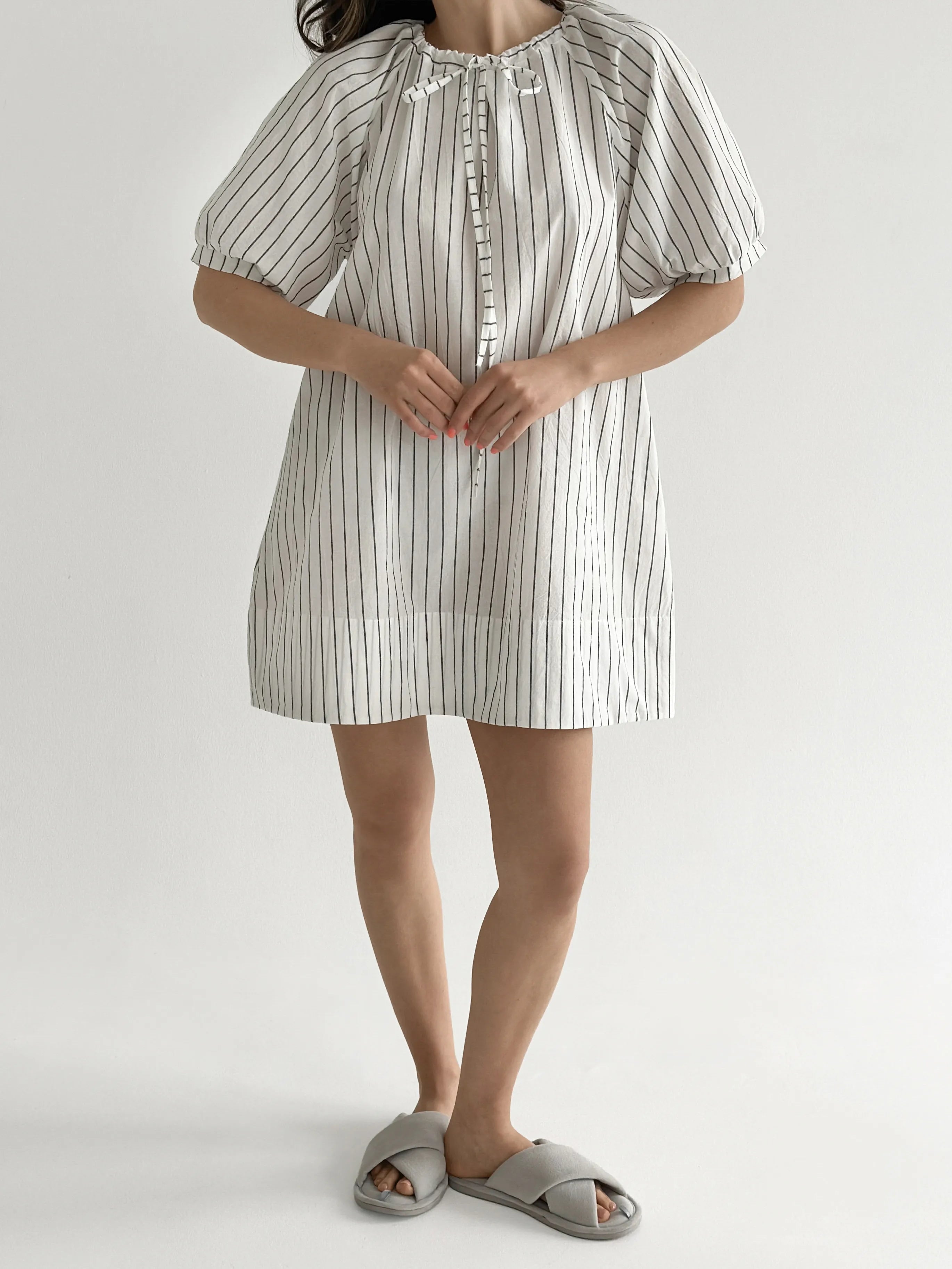 Cotton dress with wide stripes Oversize milk/black