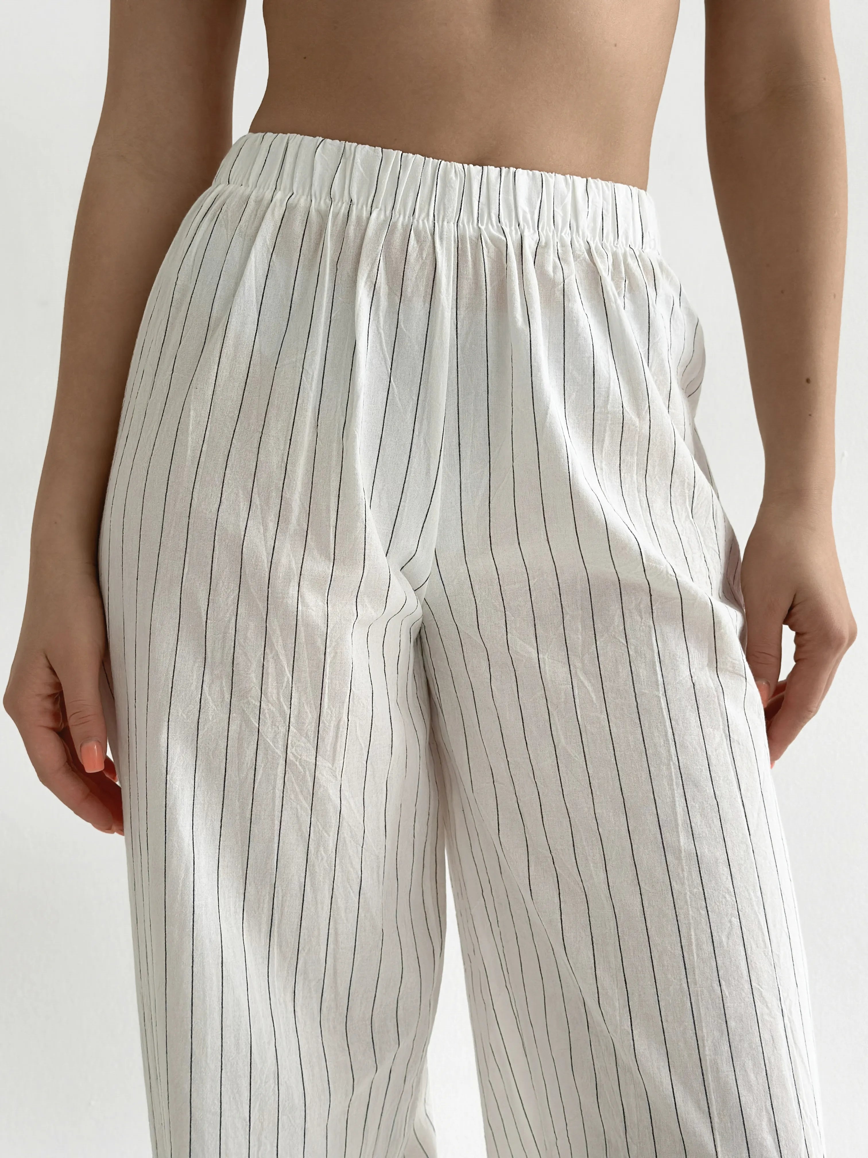 Striped suit thin cotton Shirt and pants milk/black