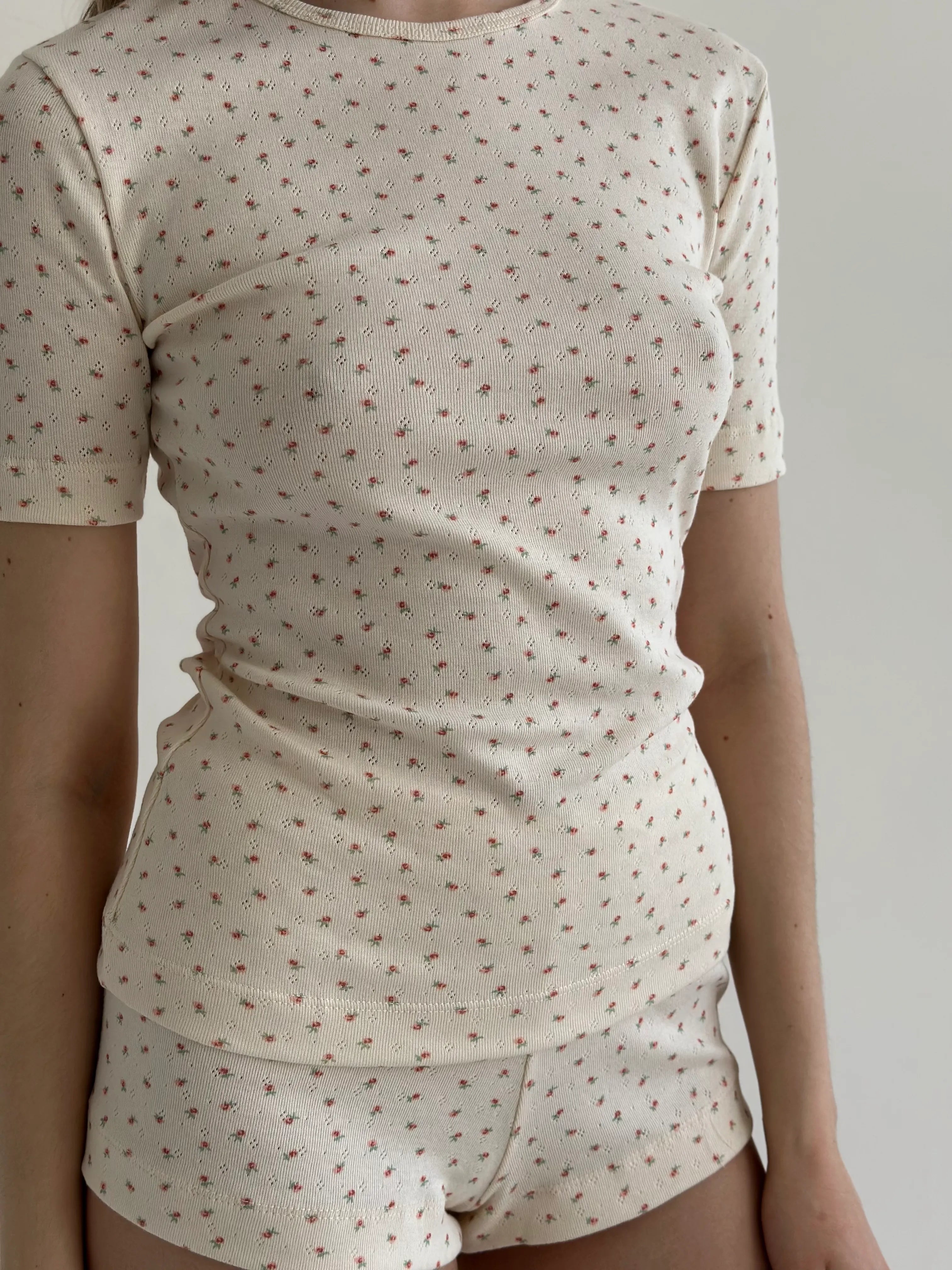 Ribbed T-shirt in milky rose