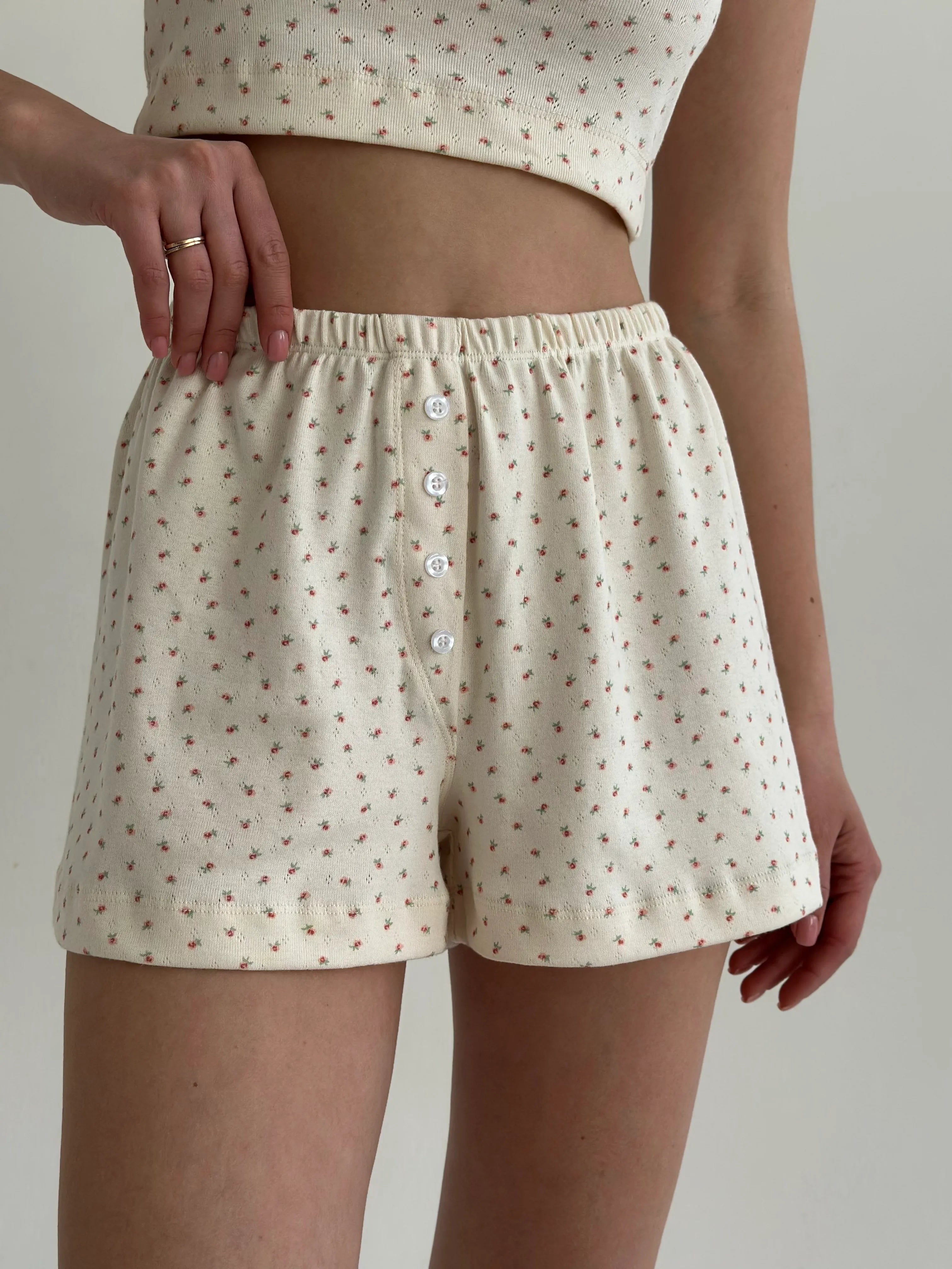 Ribbed shorts milky rose
