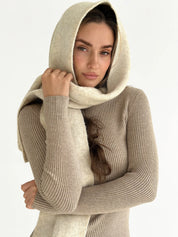 Knitted scarf beige melange