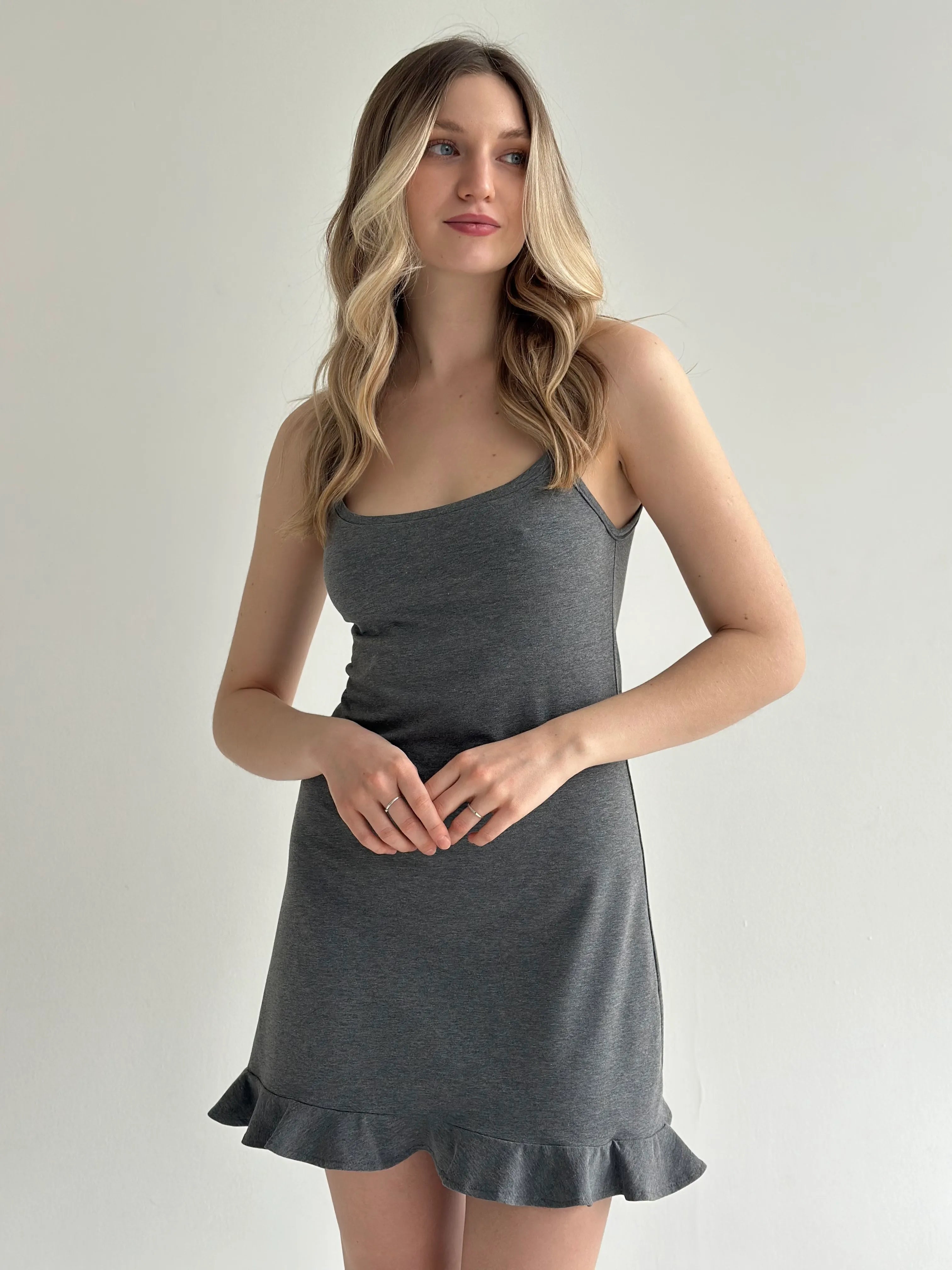 Knitwear Coolir sleep dress with ruffles anthracite