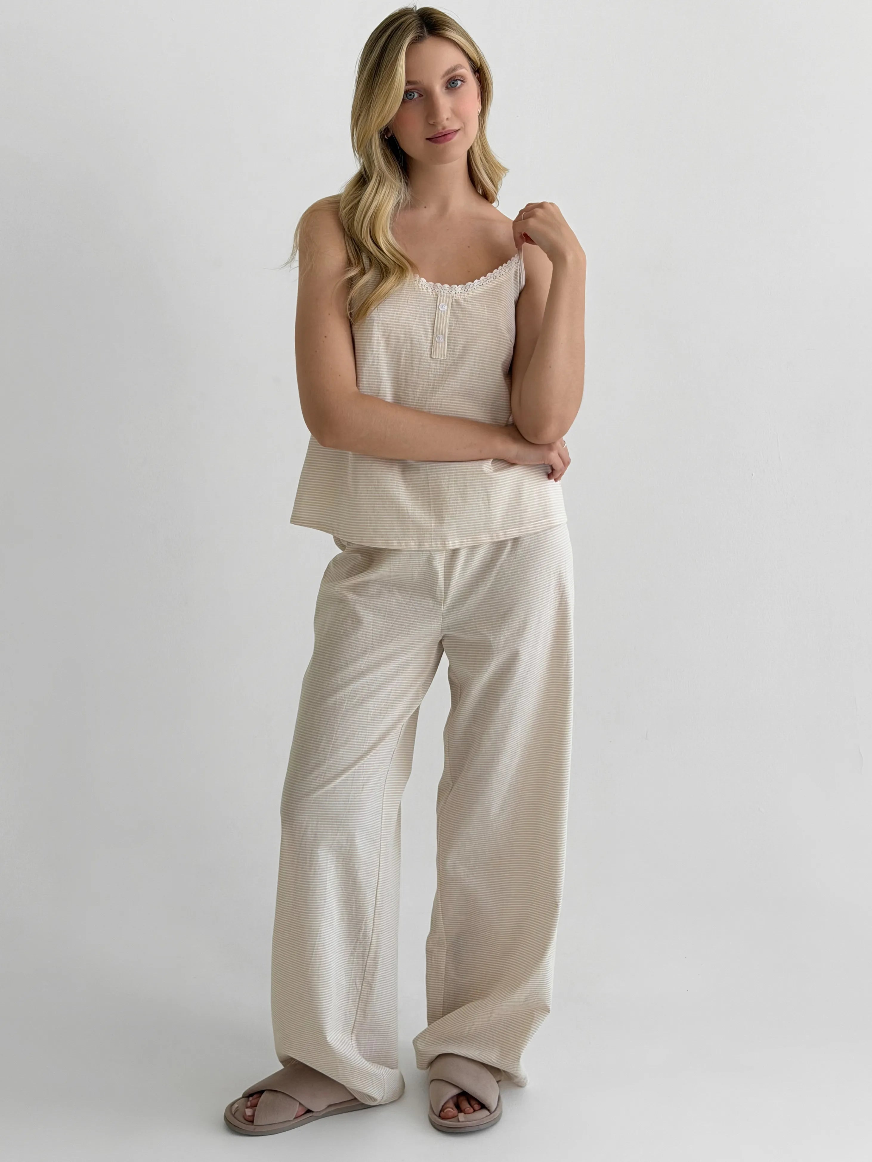 Cotton thin stripe suit T-shirt and pants with lace beige/milk