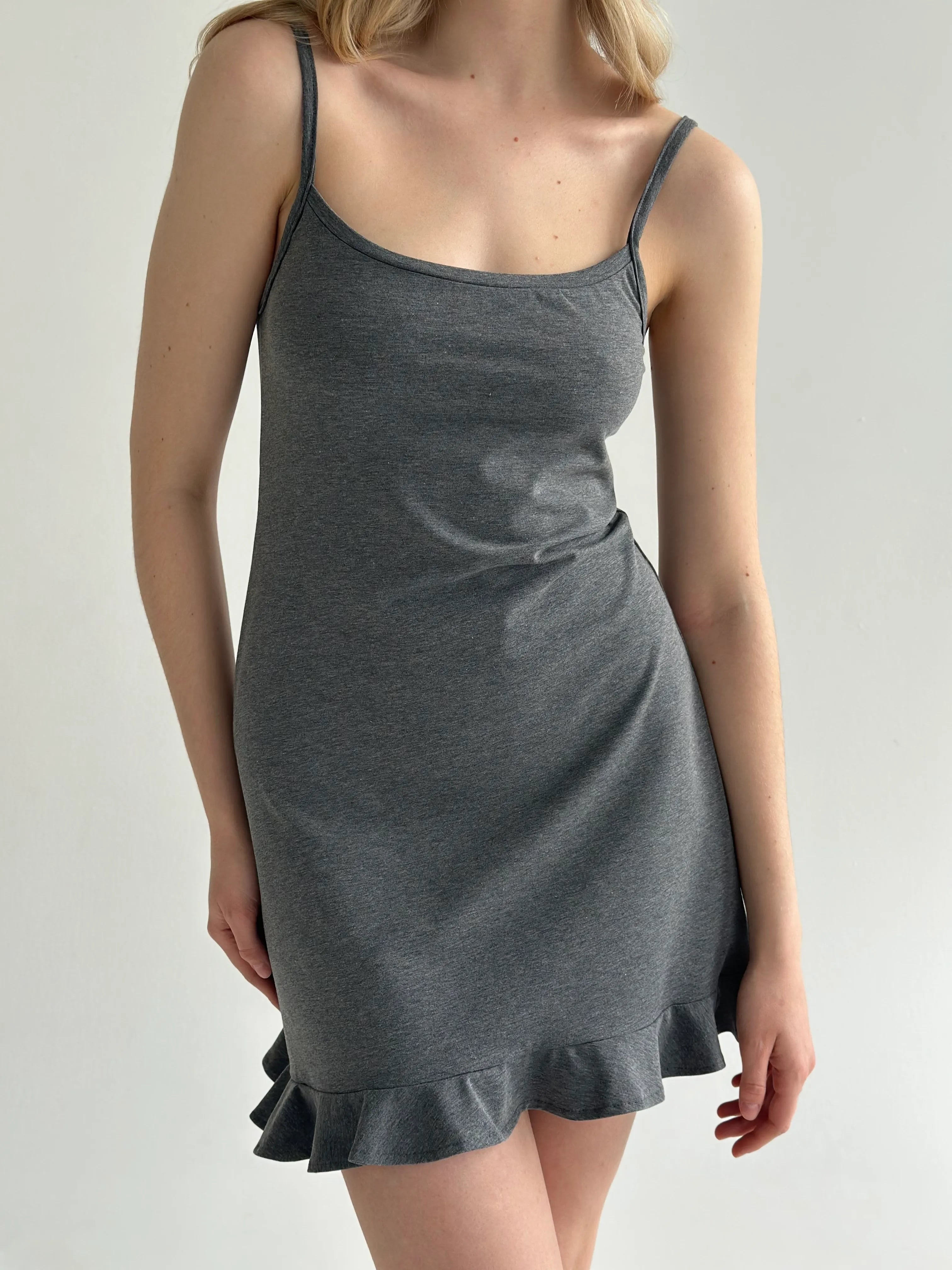 Knitwear Coolir sleep dress with ruffles anthracite