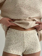 Sweater knitted in pink flower "onesize"