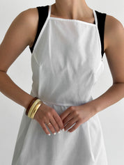 Apron cambric white one size