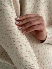 Sweater knitted in pink flower "onesize"