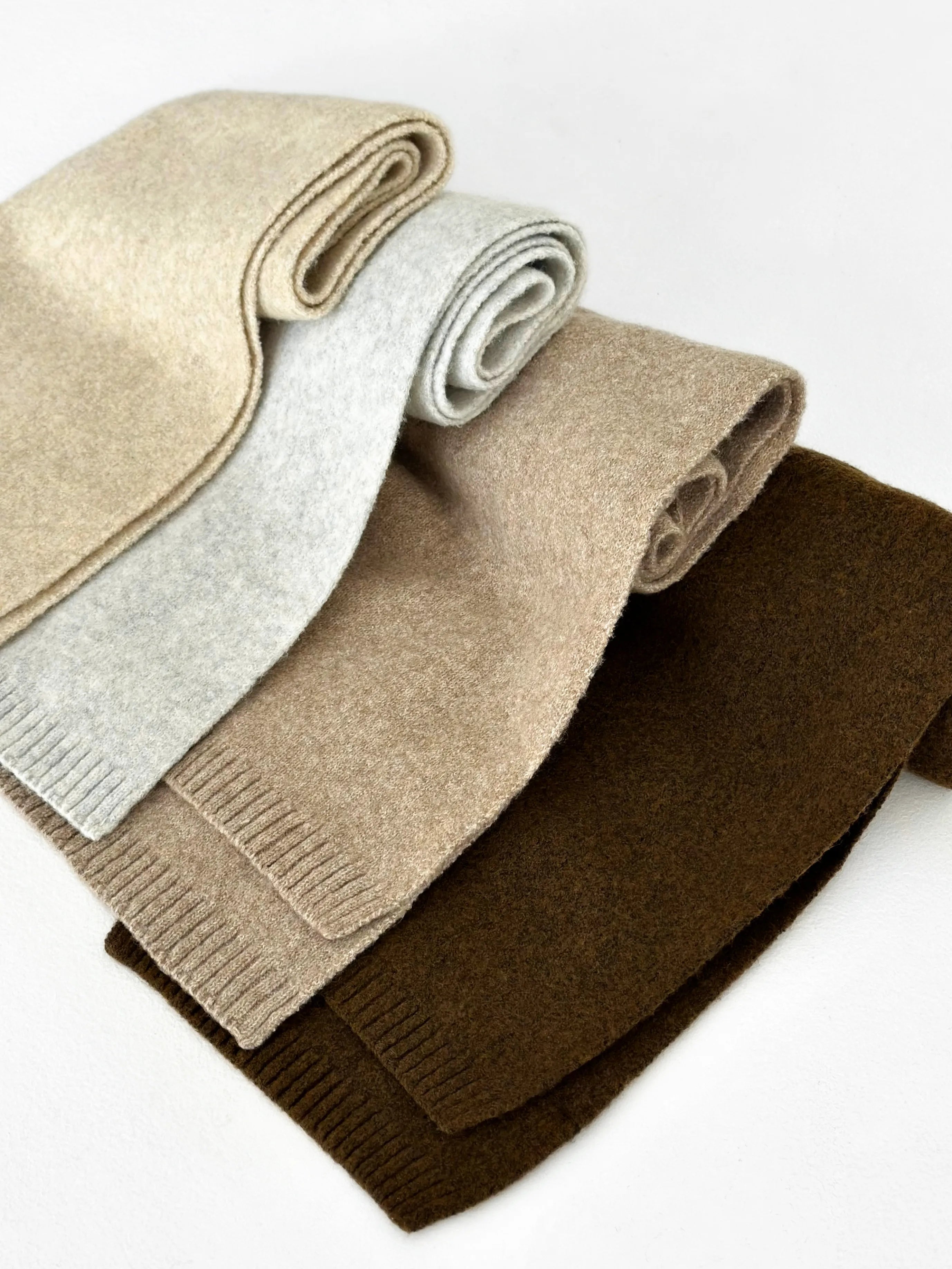 Knitted scarf mocha melange