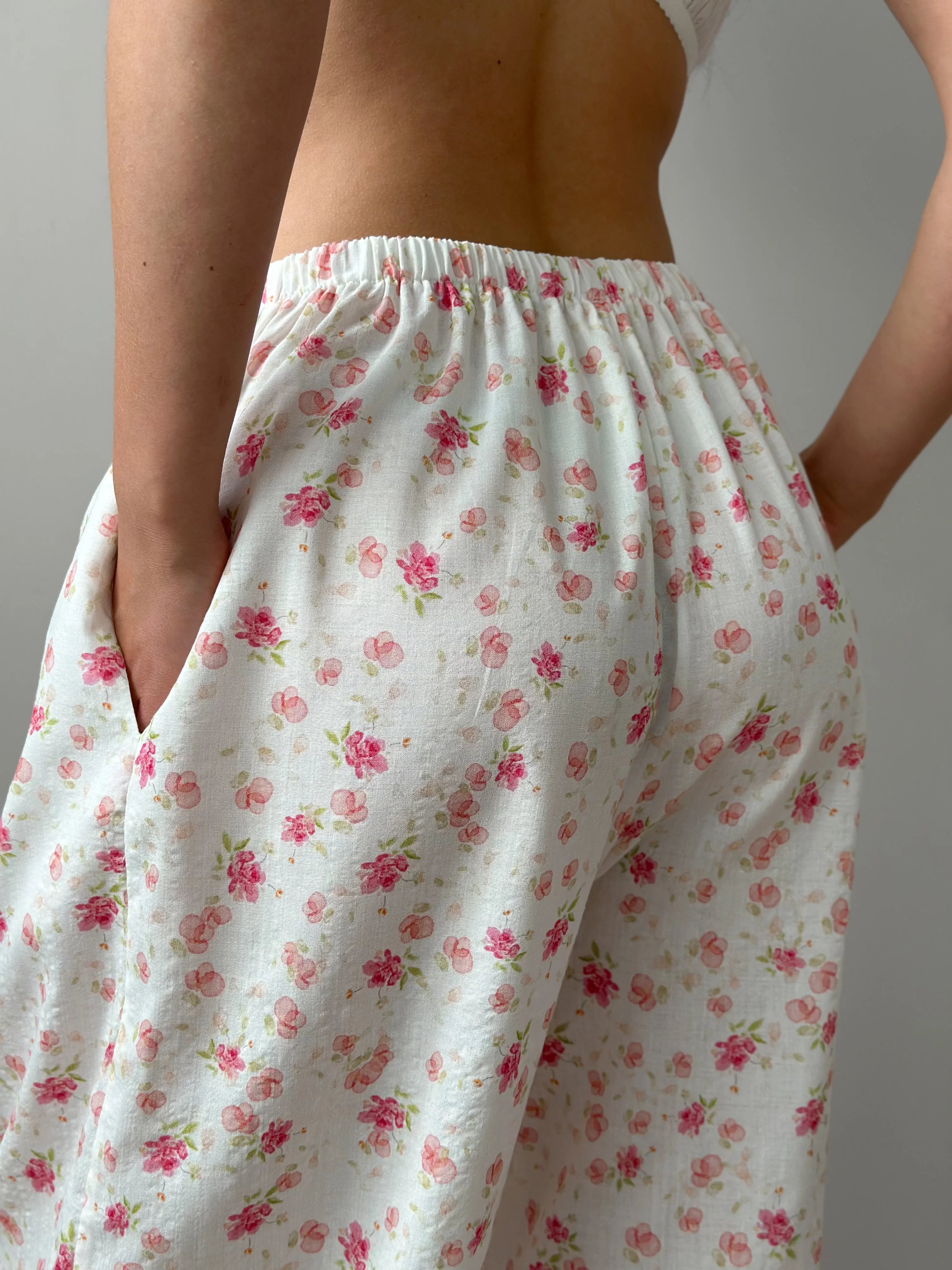 Cambric harem pants "watercolor on white"