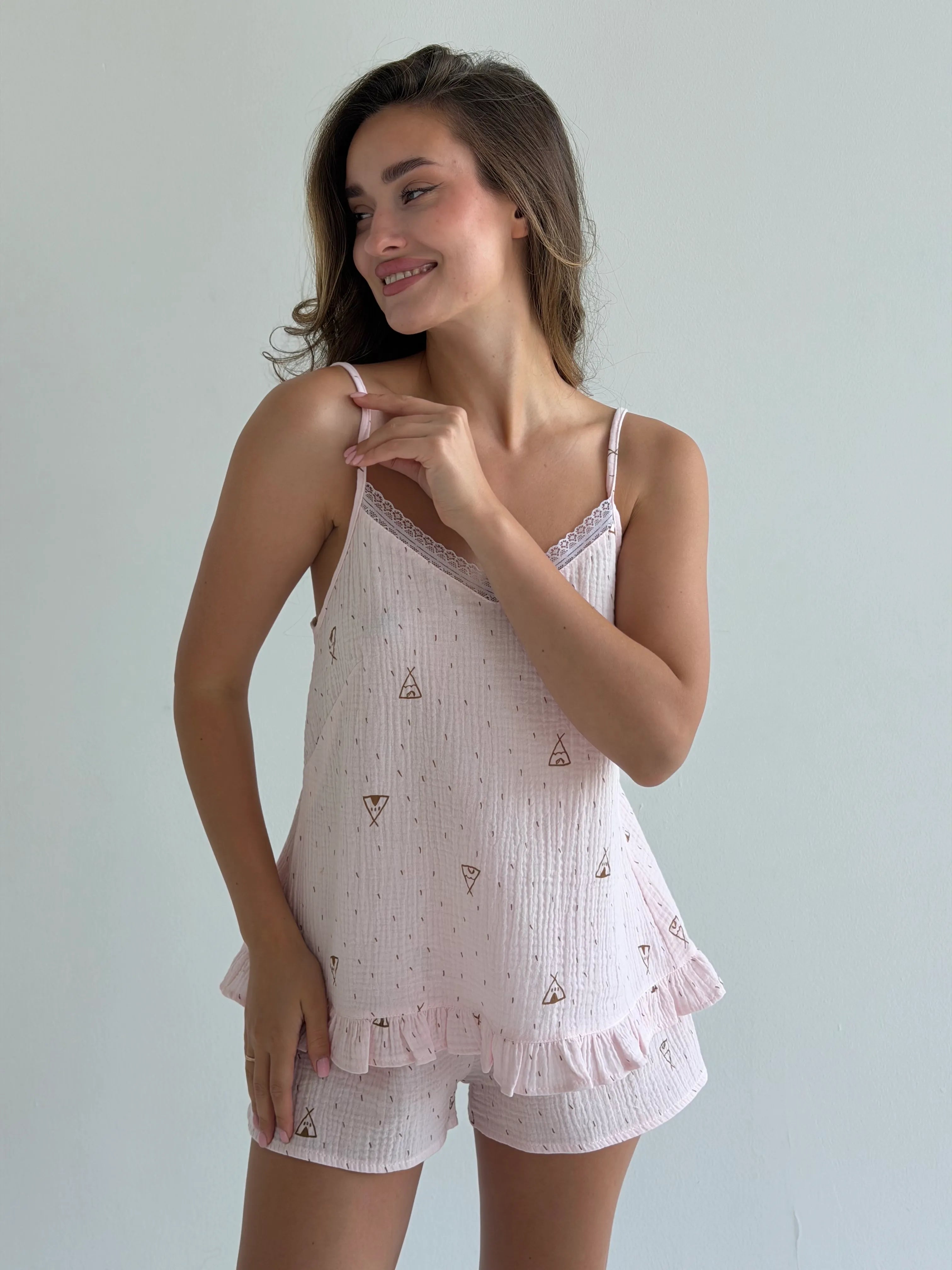 Muslin T-shirt and shorts wigwam suit in powder