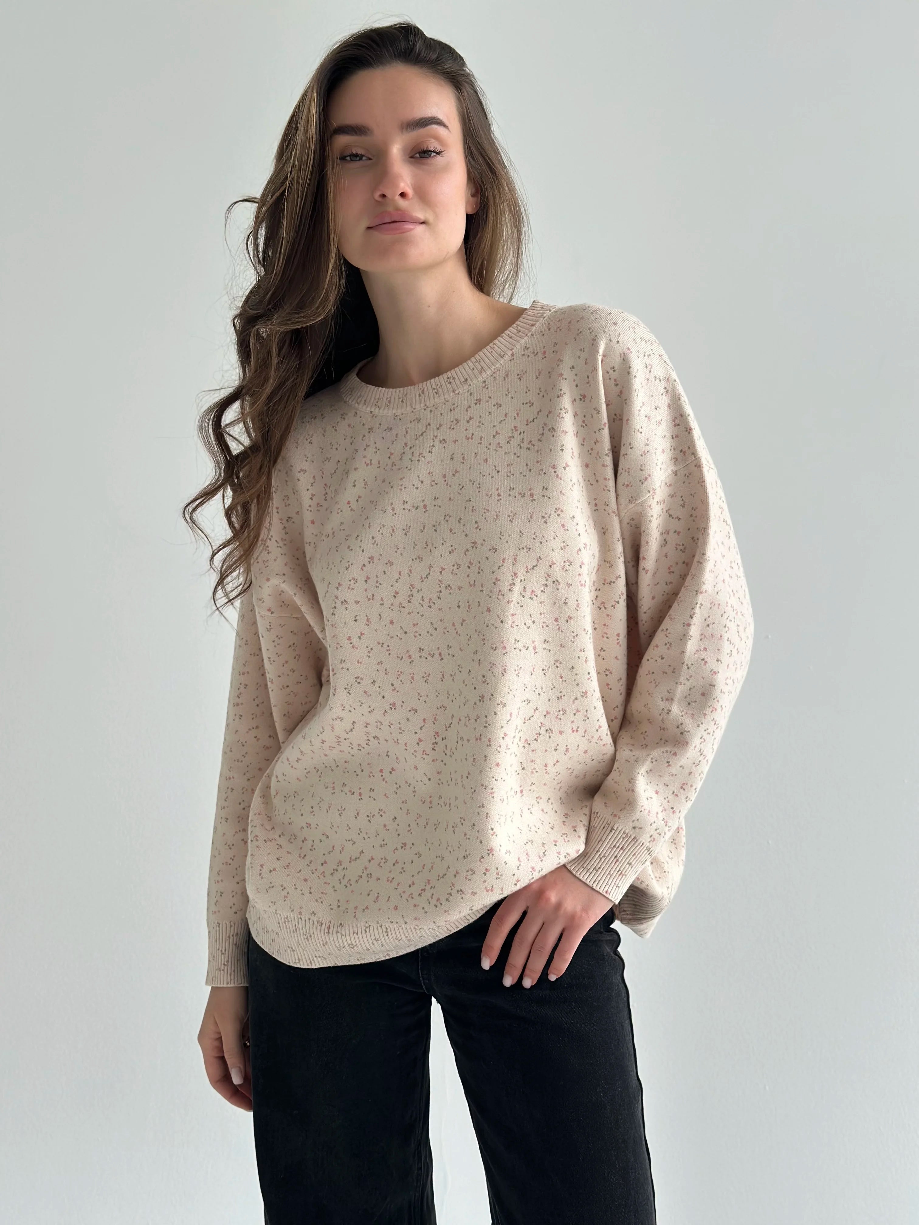 Sweater knitted in pink flower "onesize"