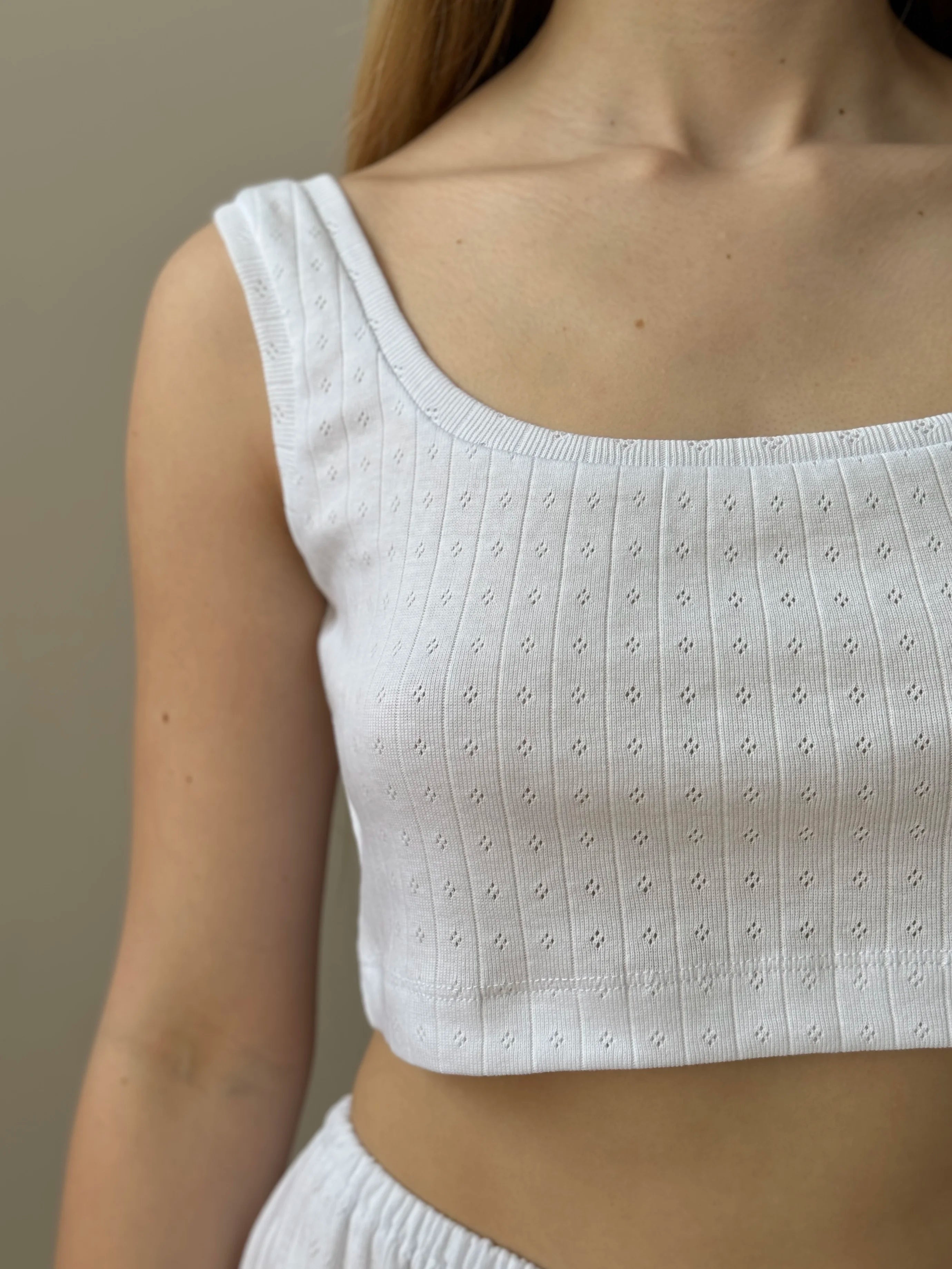 Ribbed top mini white