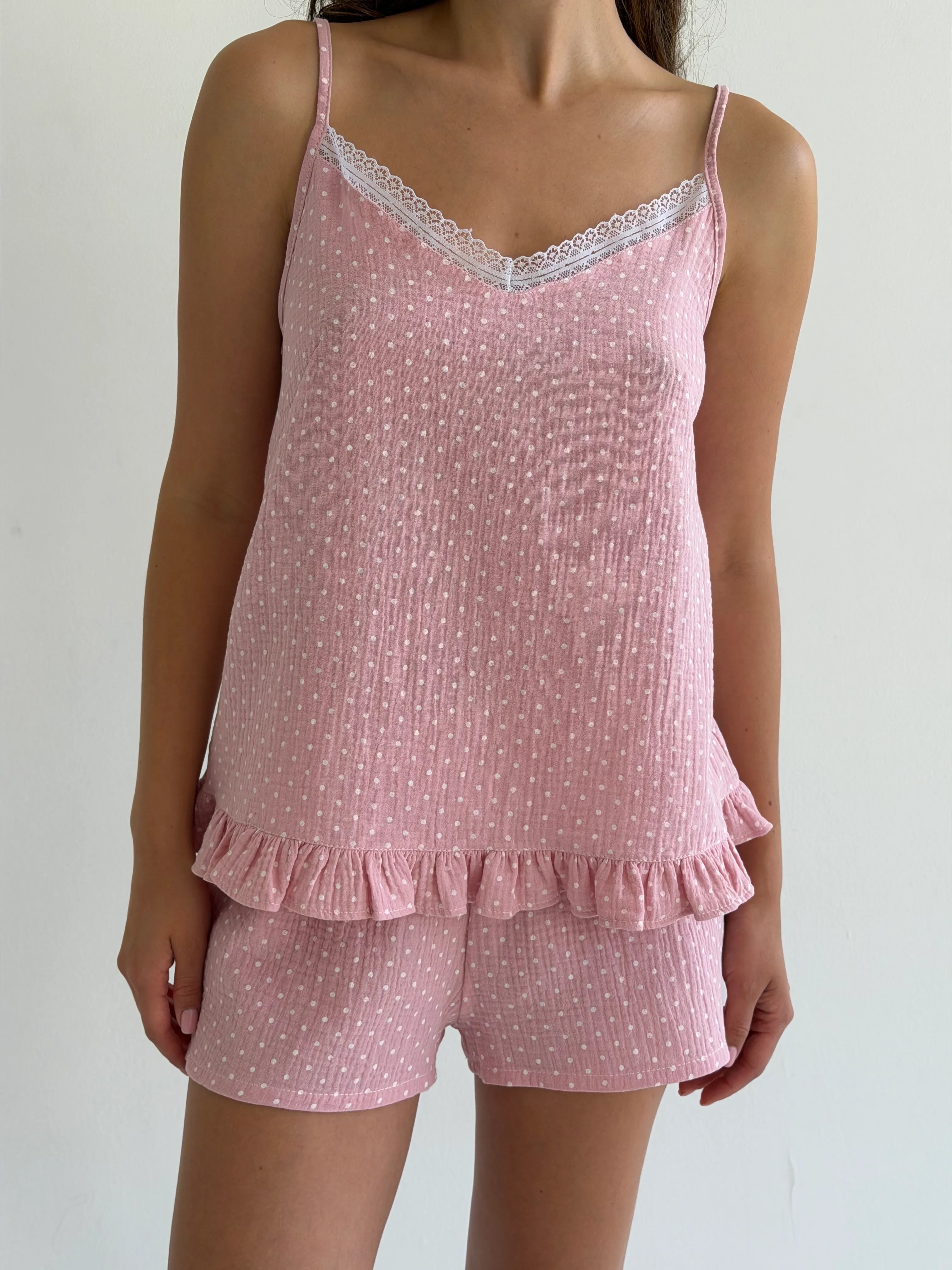 Muslin T-shirt and shorts suit, white on pink polka dots