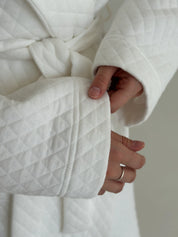 White quilted knitwear bathrobe