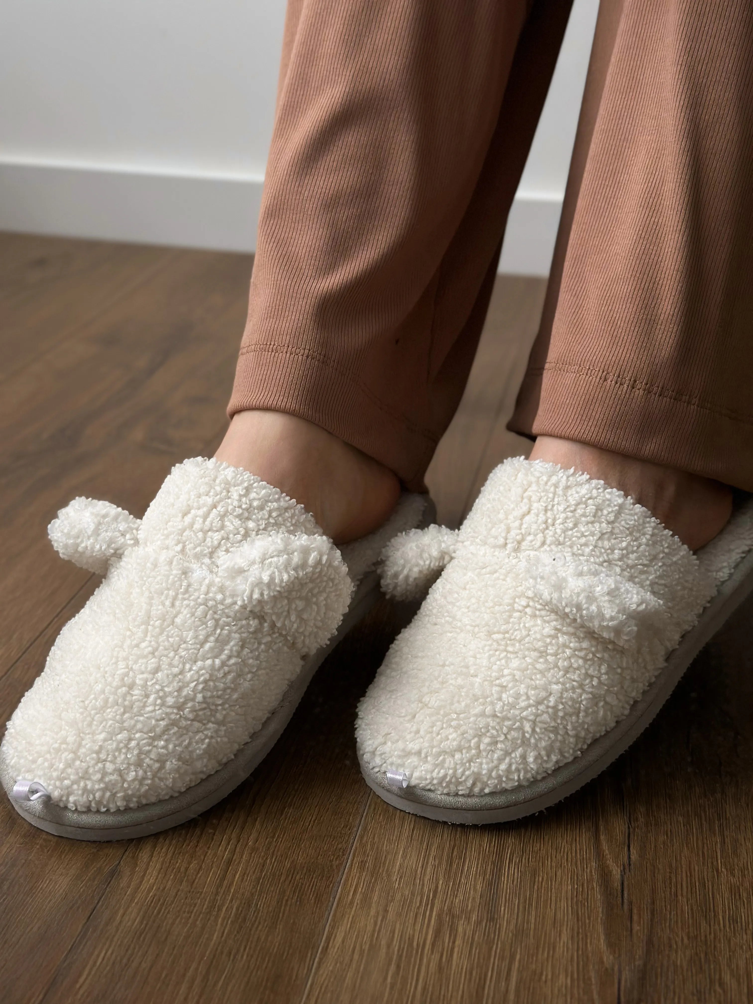 Women's HS fur slippers TEDDI white