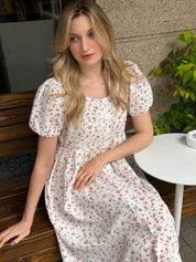 Muslin button dress, small flower on milky