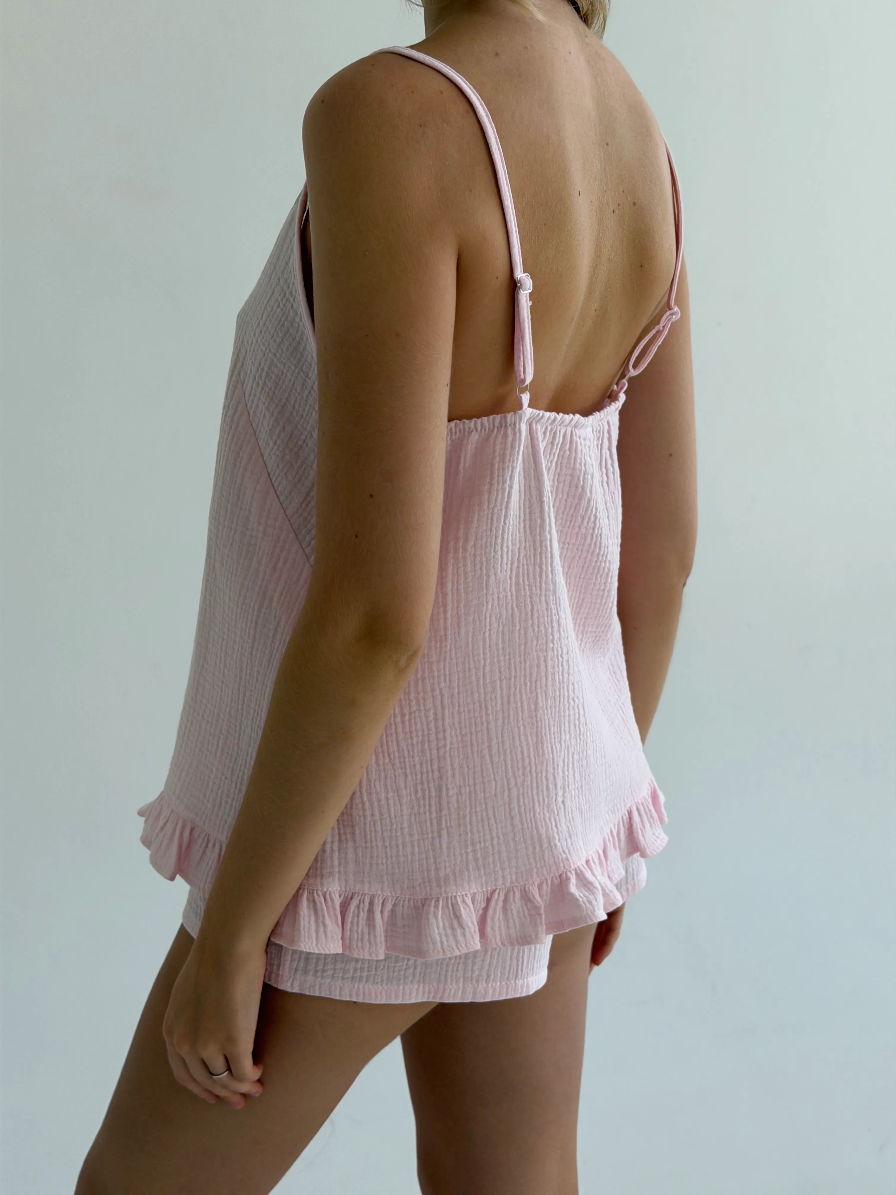 Muslin T-shirt and shorts suit powder