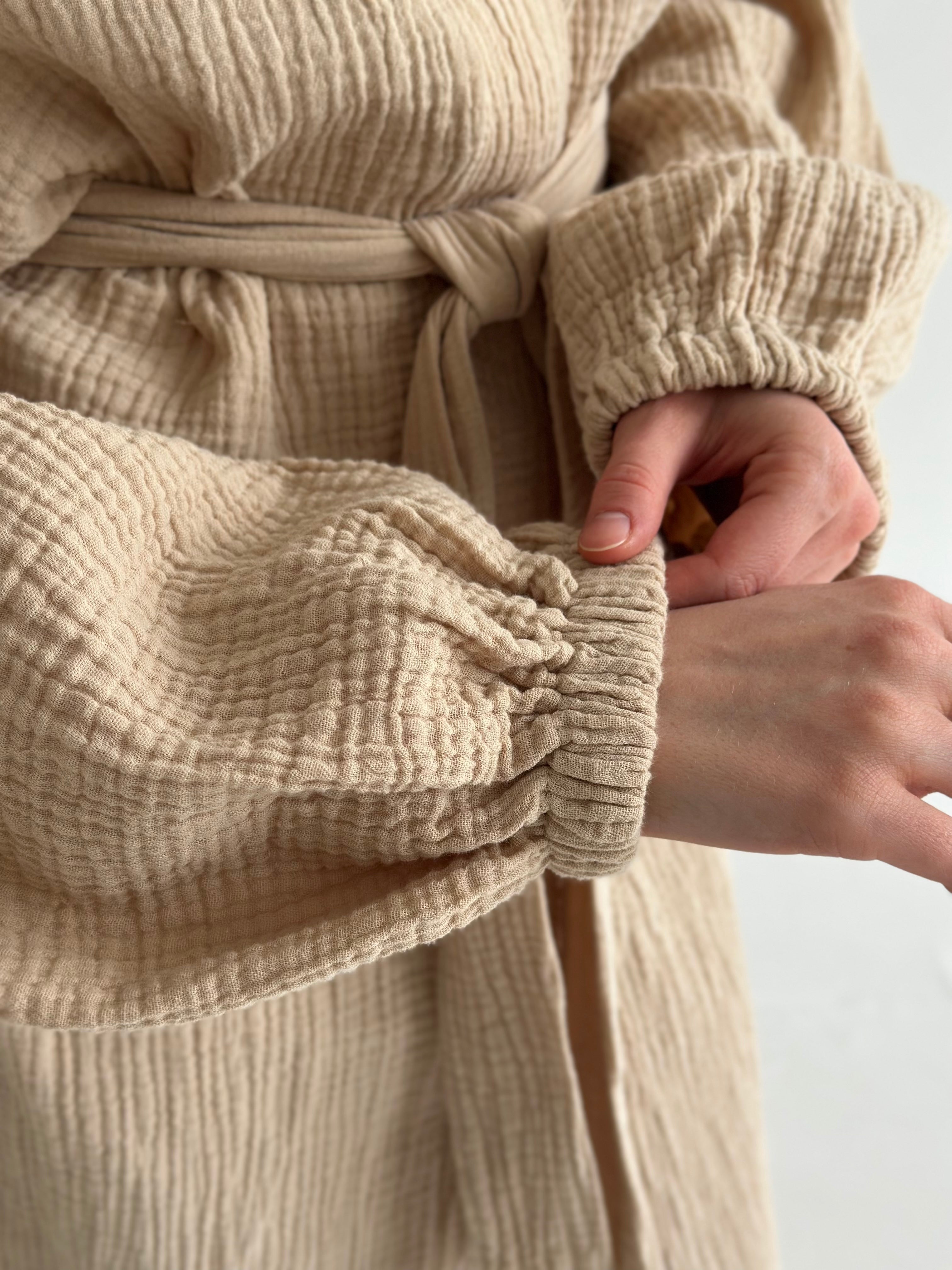 Muslin Robe long beige 2-layer.