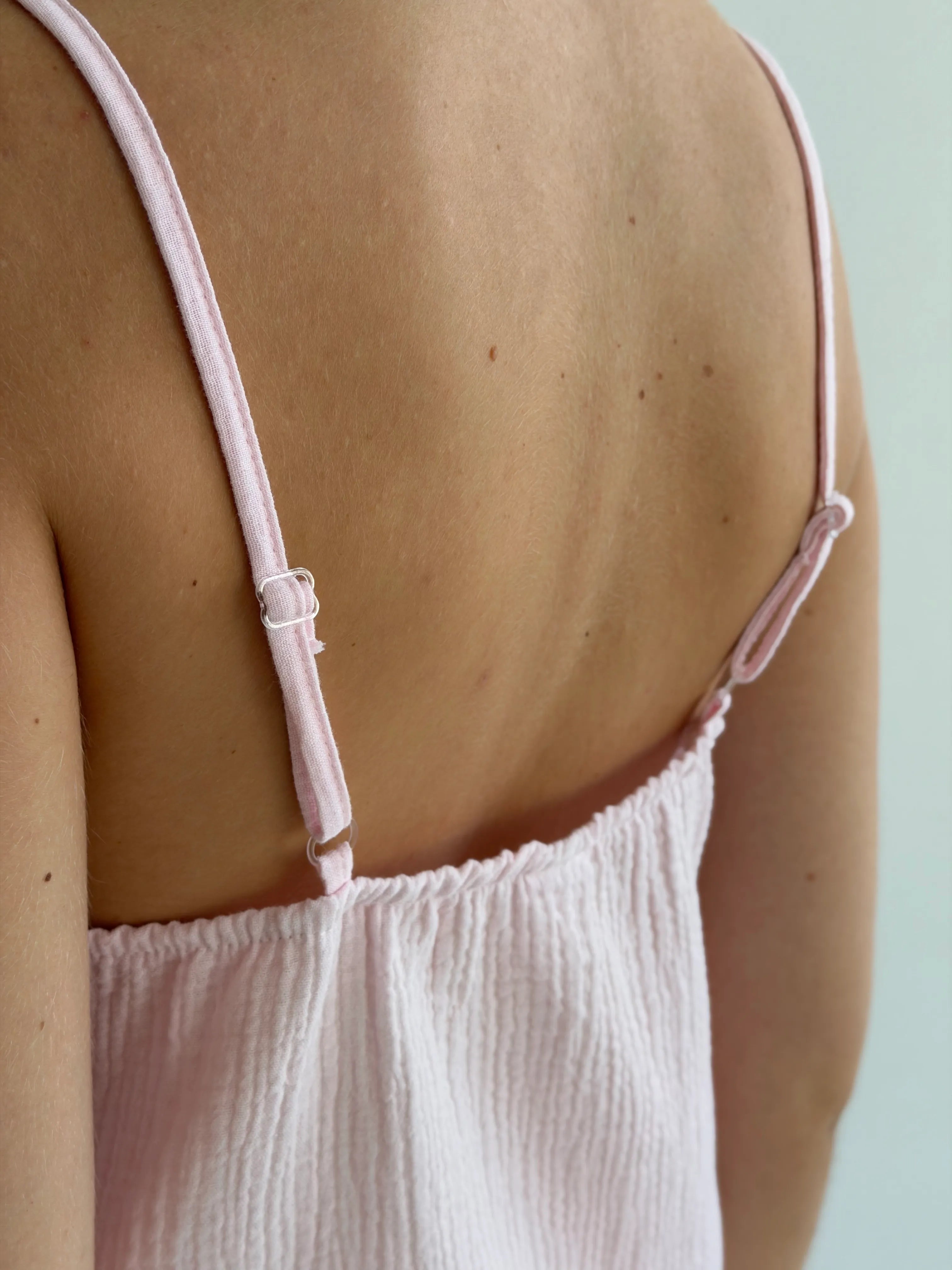 Muslin T-shirt and shorts suit powder