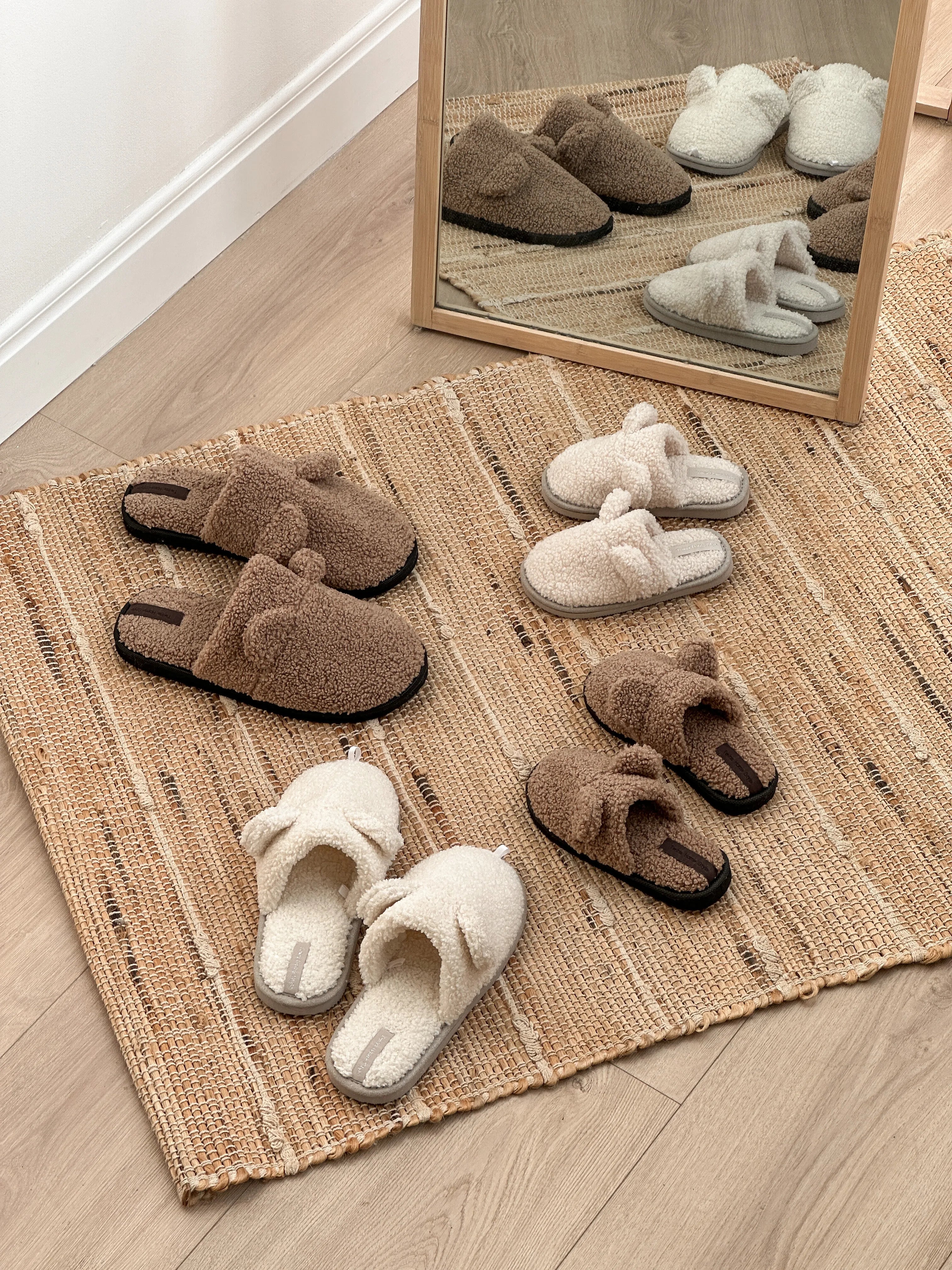 Children's fur slippers TEDDI brown