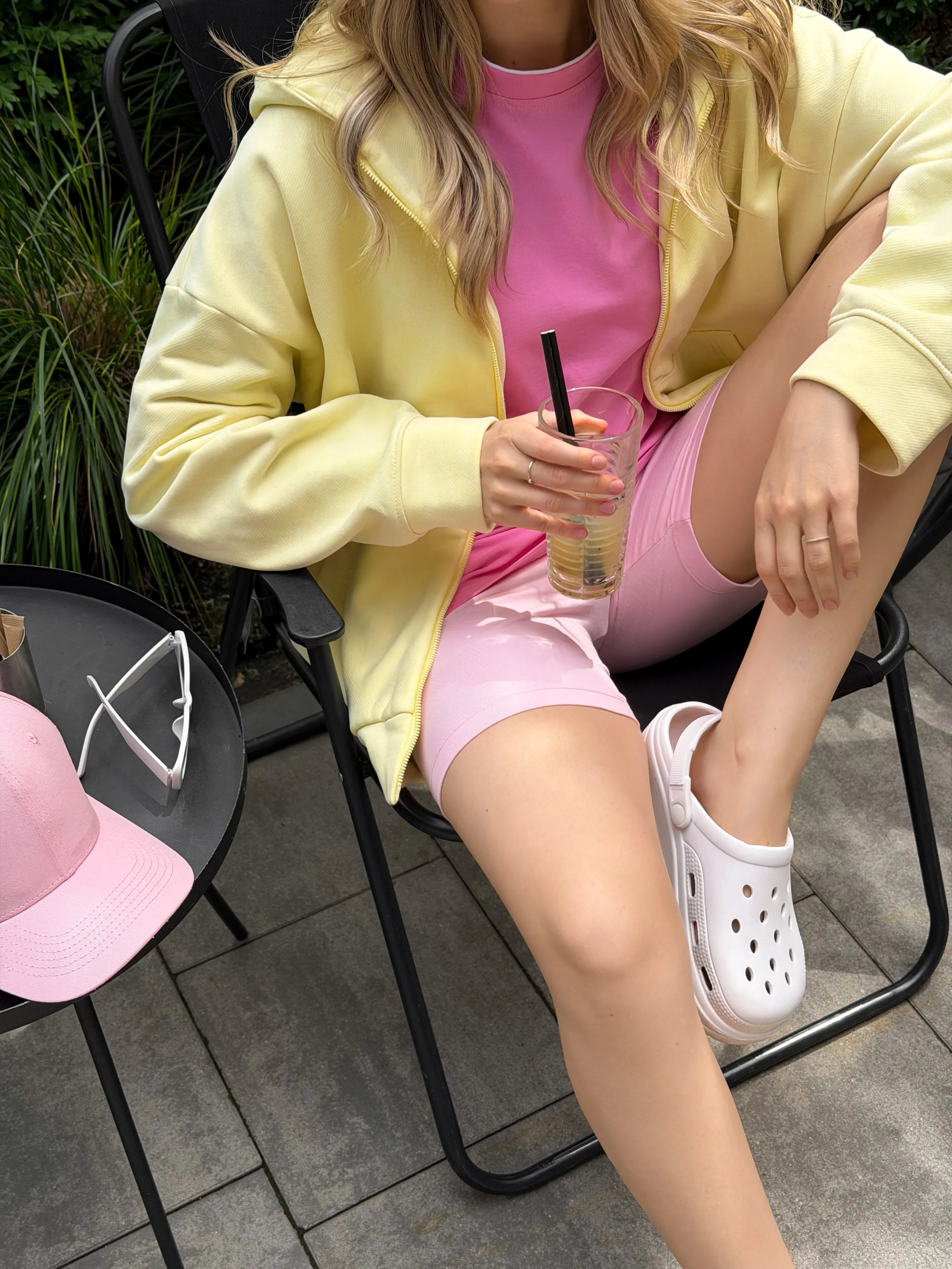 Cotton Sweatshirt with a hood and a zipper 3-thread knit lemon
