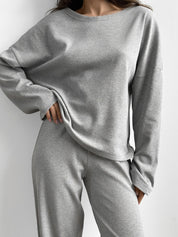Knitwear suit Longsleeve and wide pants gray